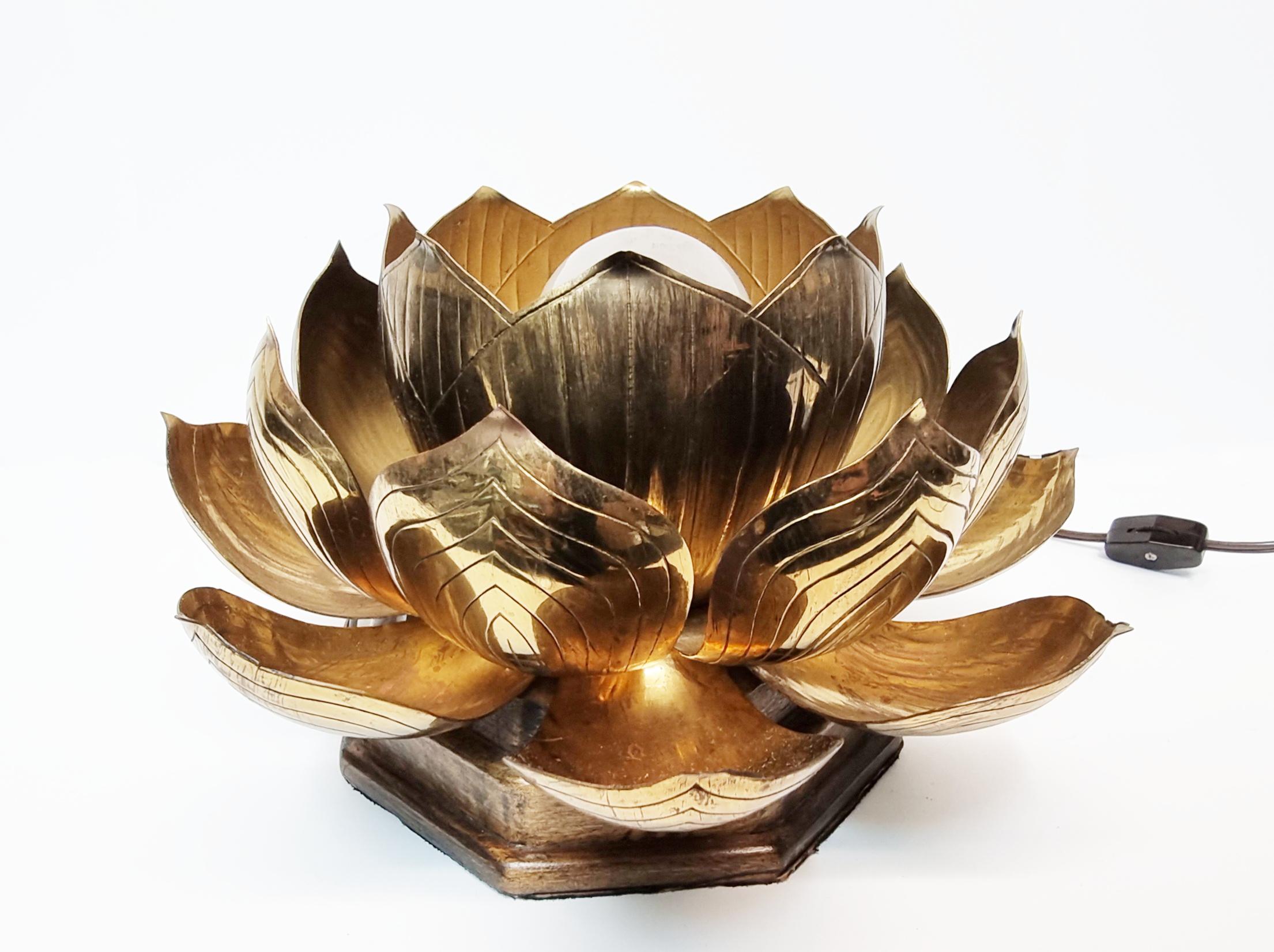 Mid Century Feldman Brass Lotus Table Lamp 3
