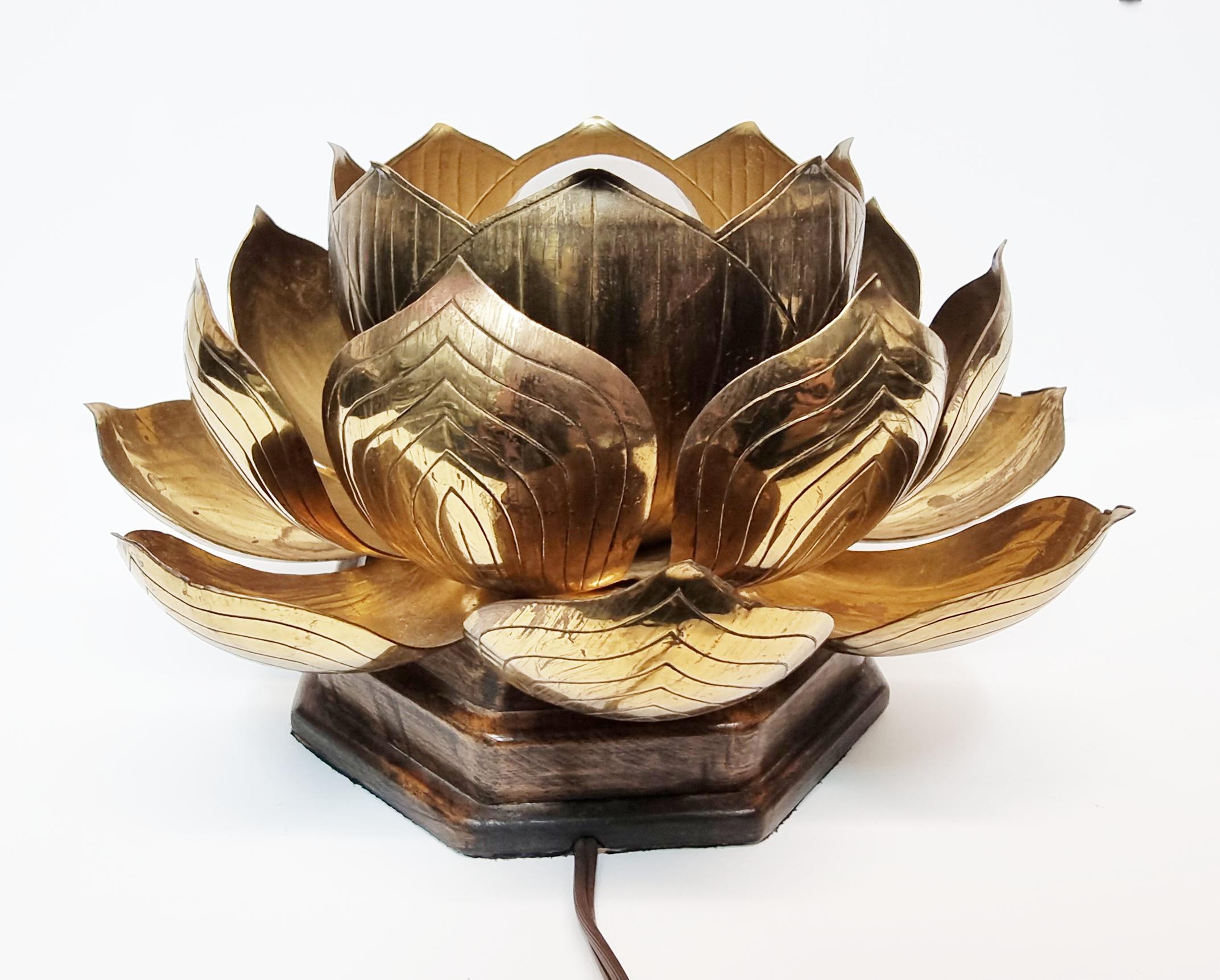 Mid-Century Modern Mid Century Feldman Brass Lotus Table Lamp