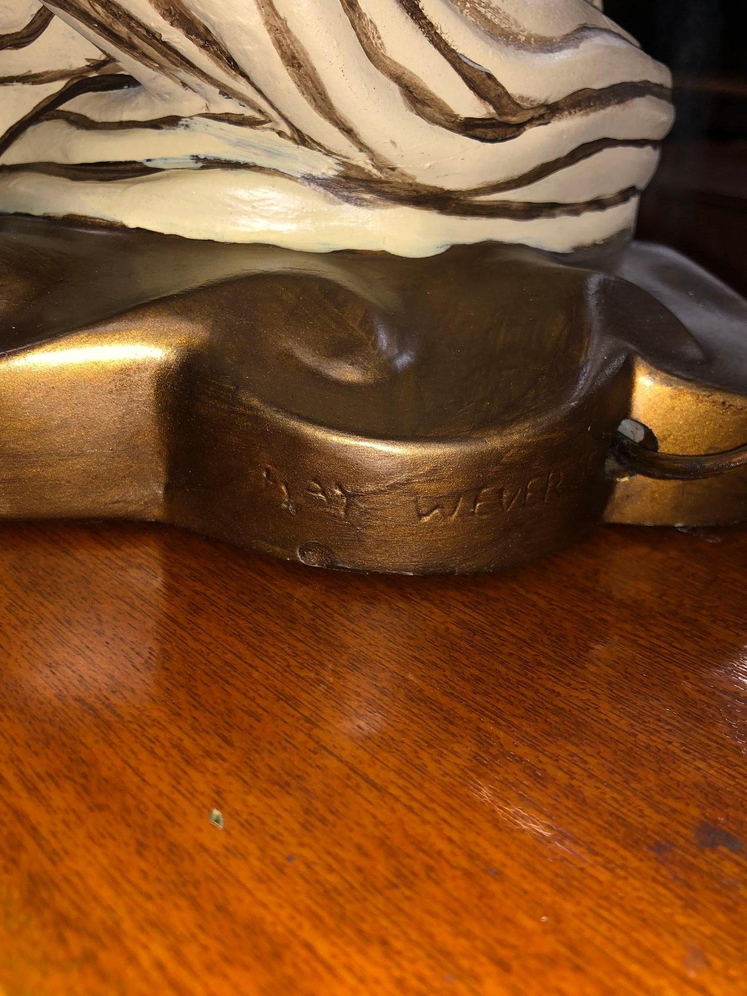 Lampada in gesso con busto femminile di metà secolo in vendita 1