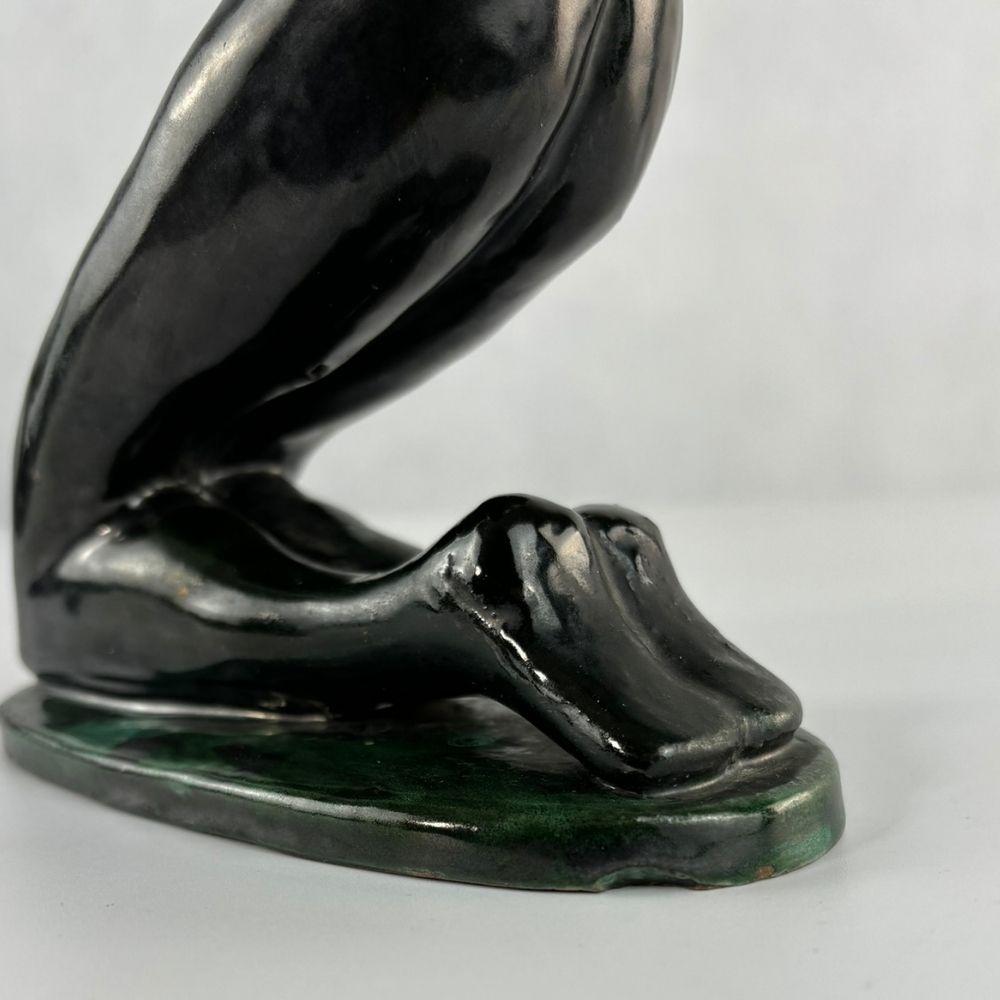 Sculpture féminine du milieu du siècle avec abat-jour en soie noire, turquoise et or par Izsépy en vente 4