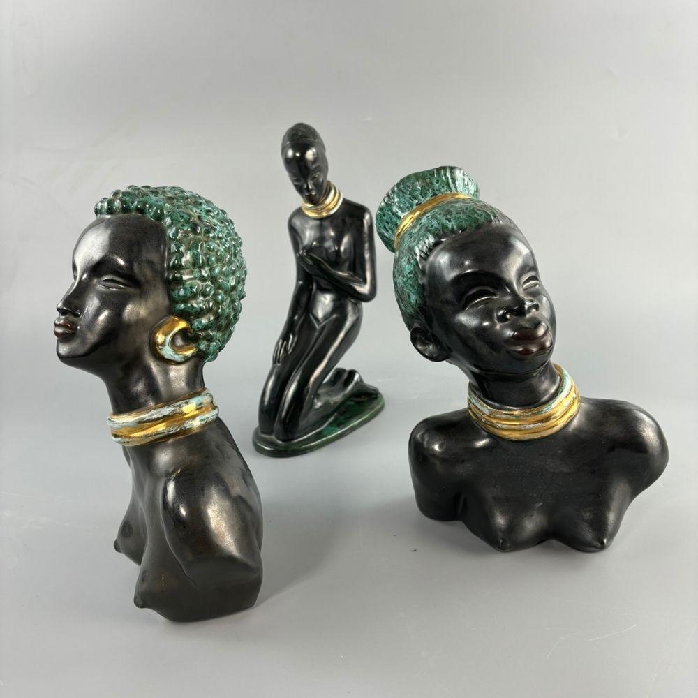 Sculpture féminine du milieu du siècle avec abat-jour en soie noire, turquoise et or par Izsépy en vente 9