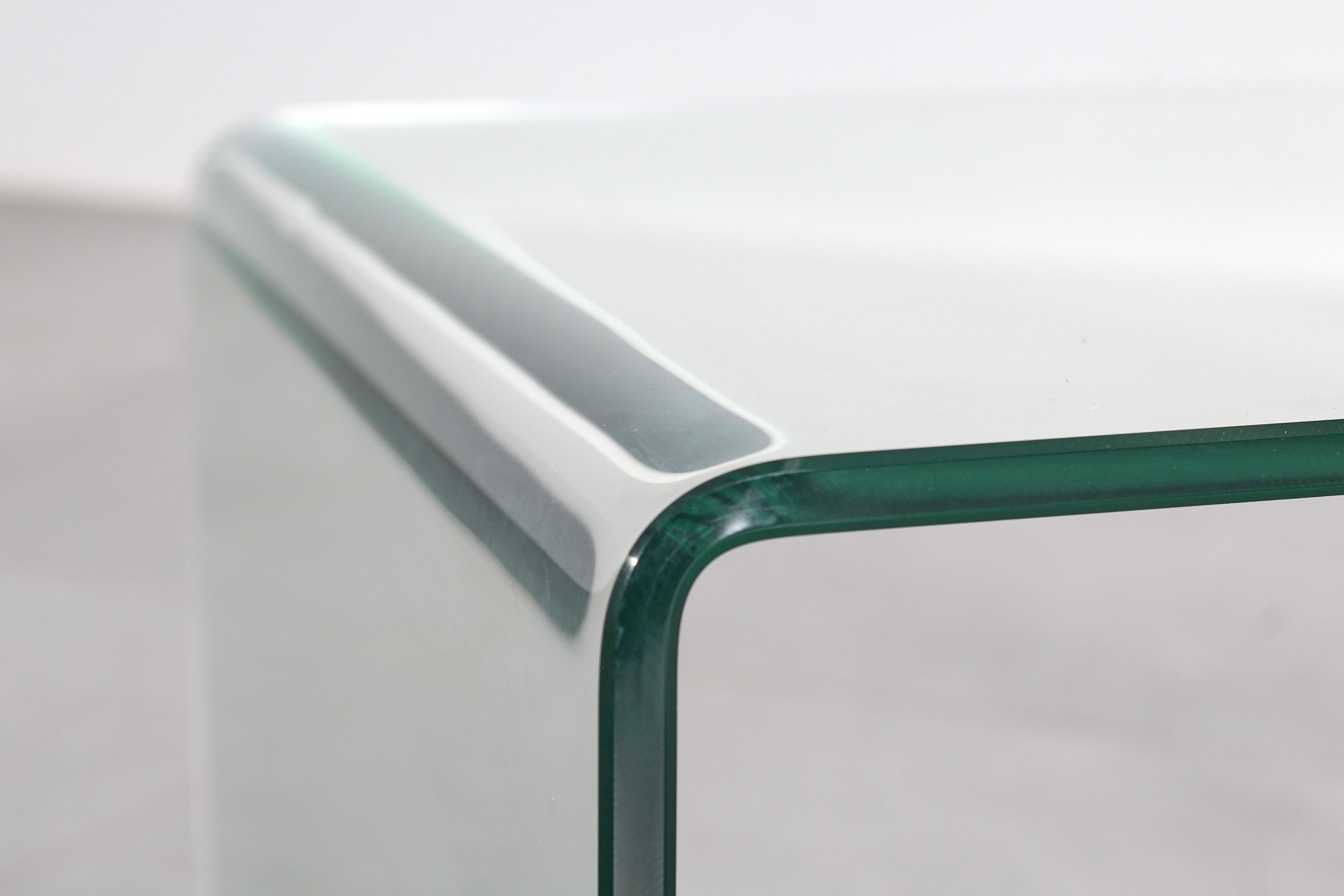 Table basse en verre bombé style FIAM Italie années 70 en vente 5