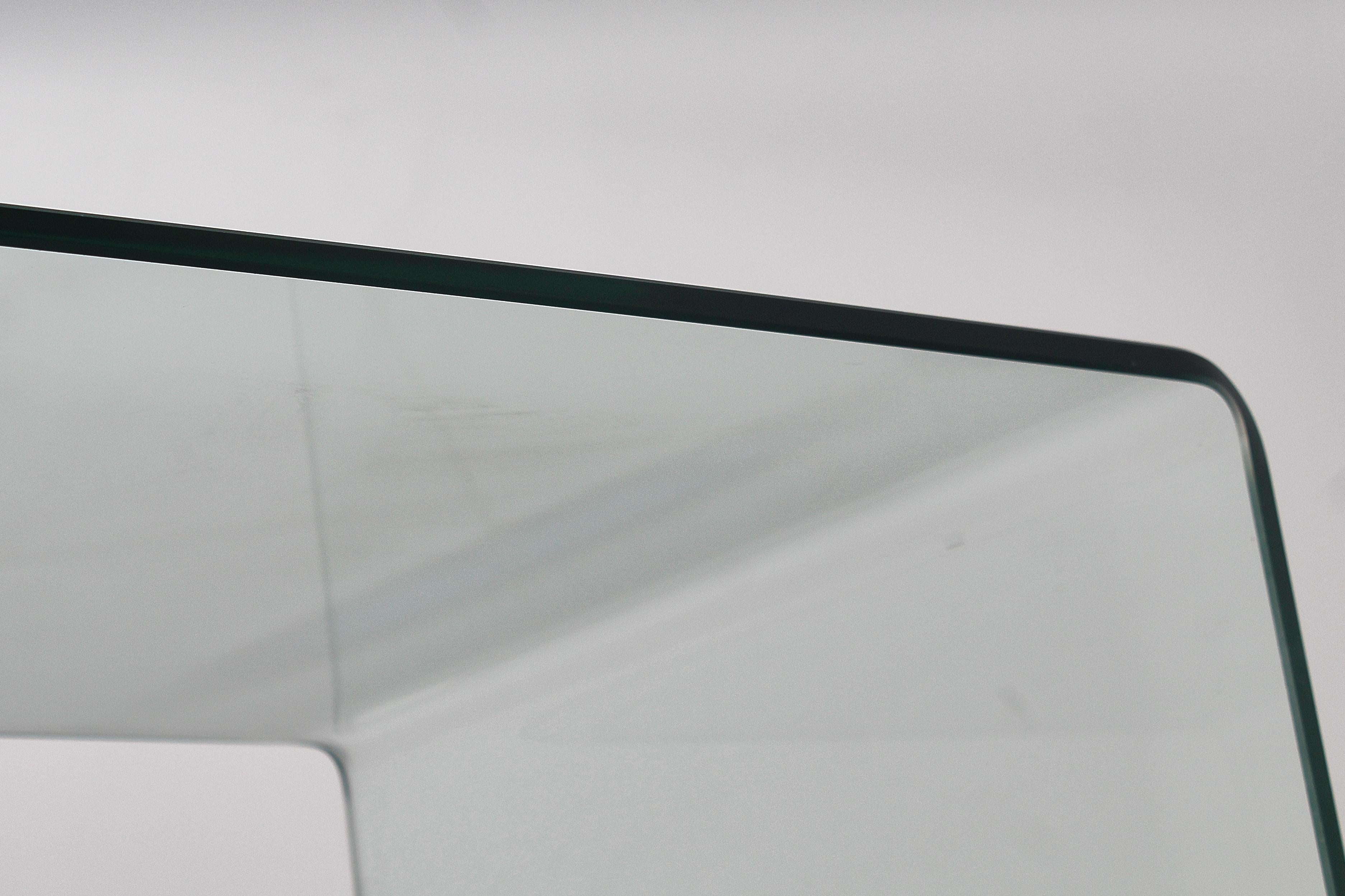 Table basse en verre bombé style FIAM Italie années 70 en vente 6