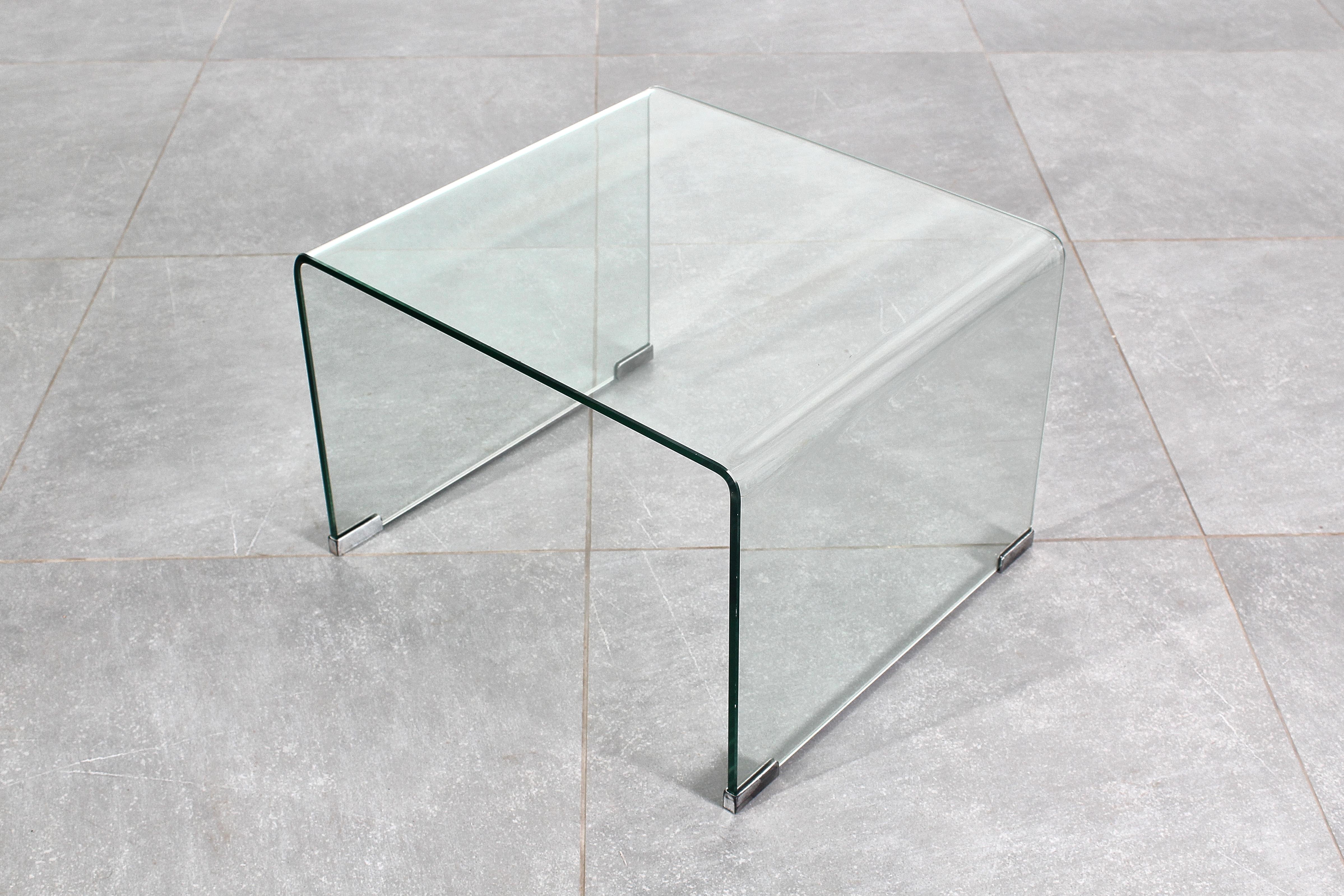 Table basse en verre bombé style FIAM Italie années 70 Bon état - En vente à Palermo, IT