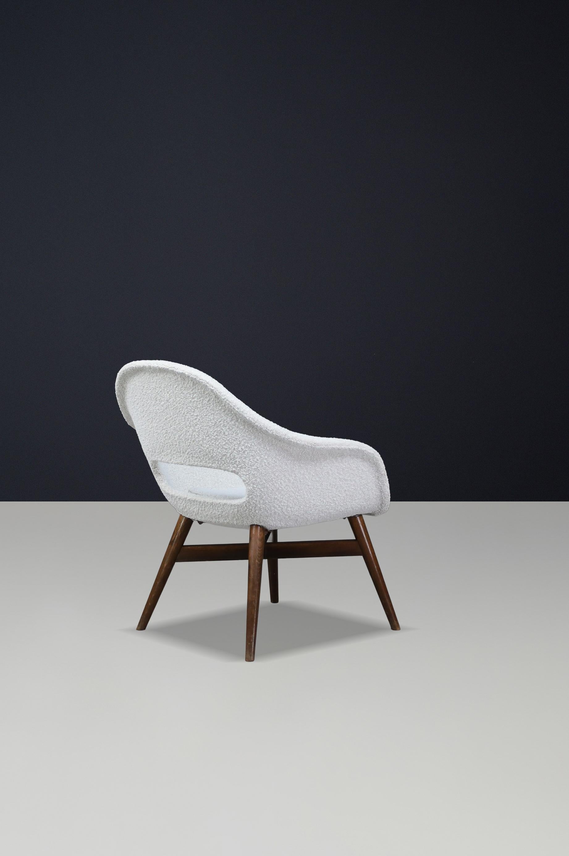 Mid-Century Fiberglass Easy Chairs by Miroslav Navrátil, Czechoslovakia 1960s en vente 3