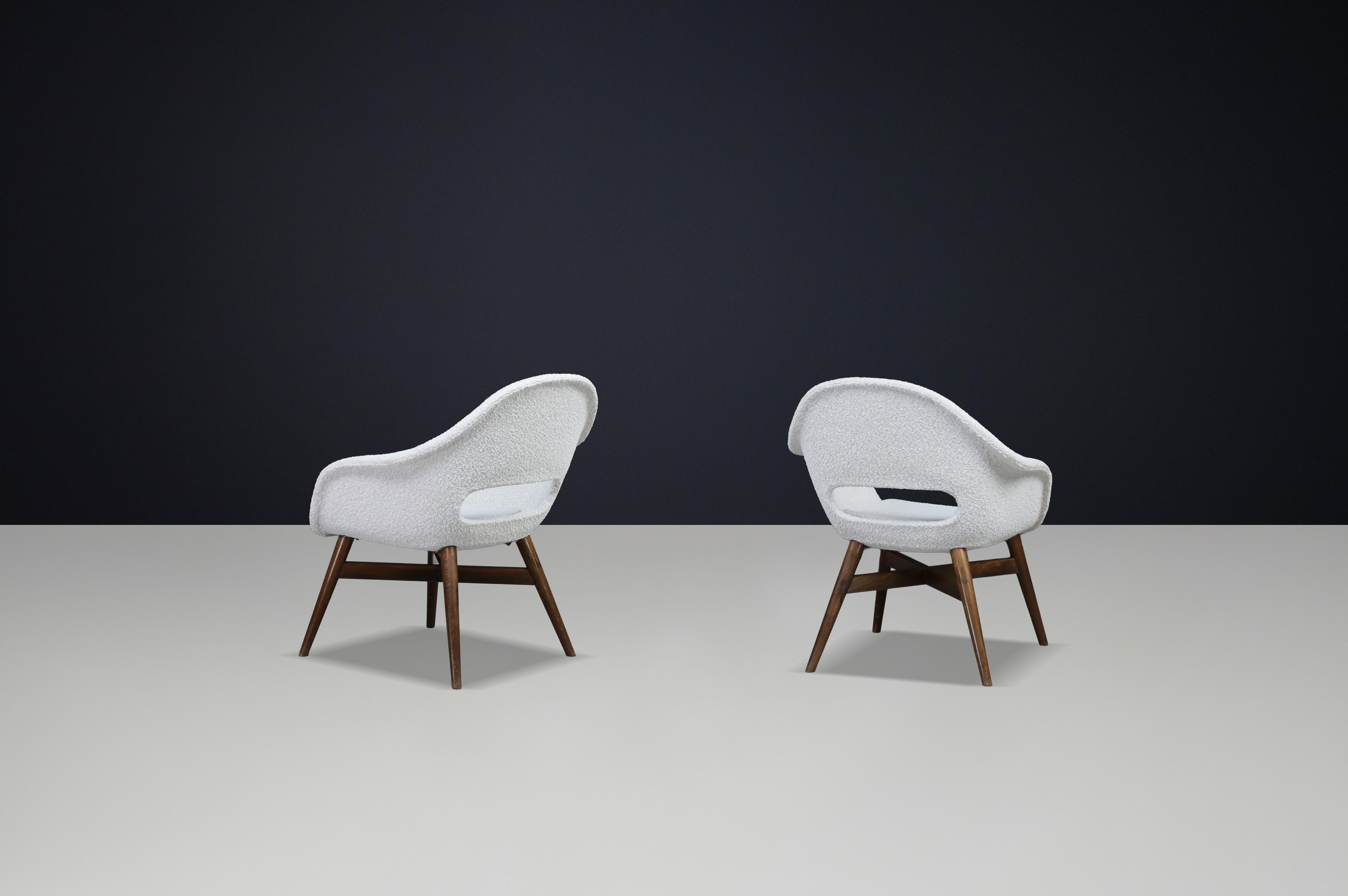 Tchèque Mid-Century Fiberglass Easy Chairs by Miroslav Navrátil, Czechoslovakia 1960s en vente