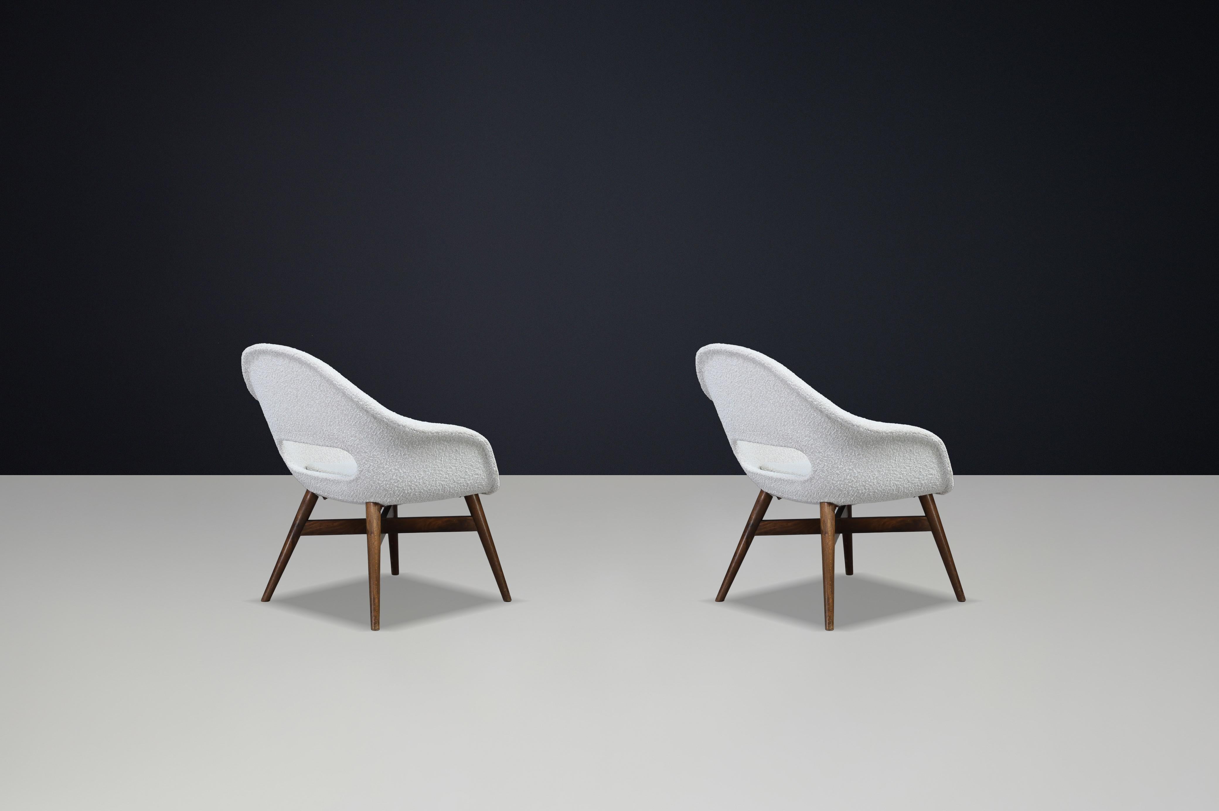 20ième siècle Mid-Century Fiberglass Easy Chairs by Miroslav Navrátil, Czechoslovakia 1960s en vente