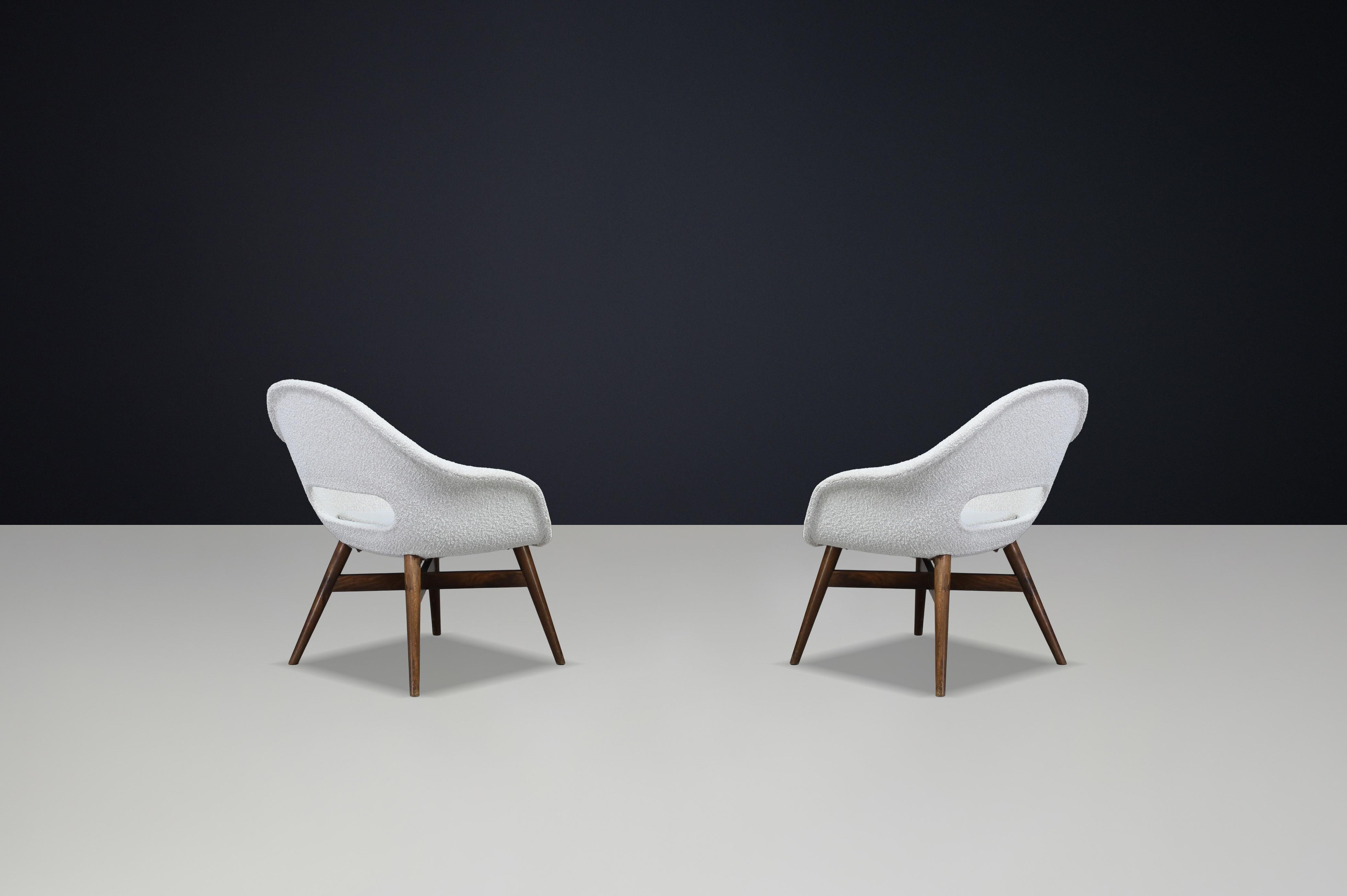 Tissu Mid-Century Fiberglass Easy Chairs by Miroslav Navrátil, Czechoslovakia 1960s en vente
