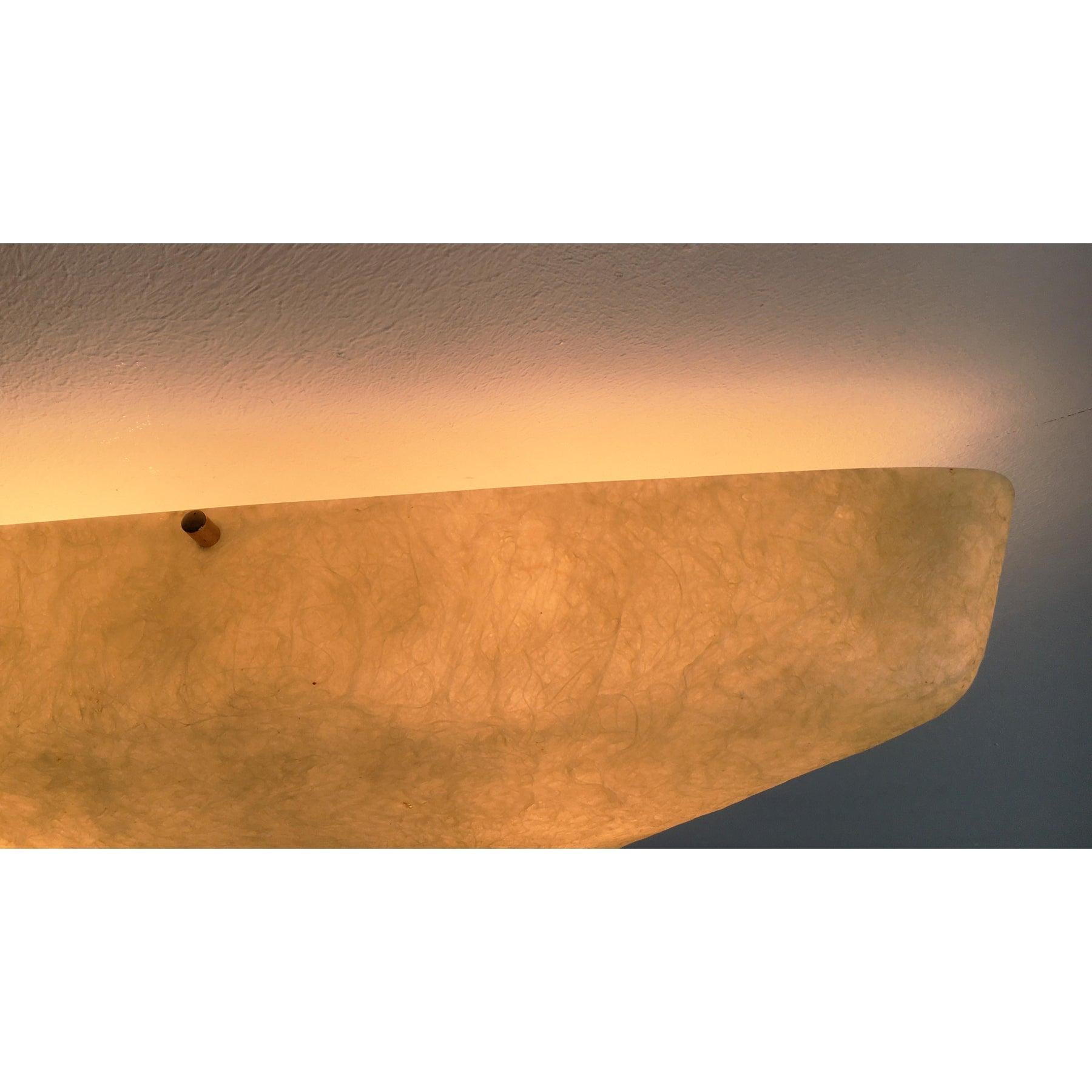 Lampada da soffitto in fibra di vetro di metà secolo, anni '60 In condizioni buone in vendita a Hamburg, DE