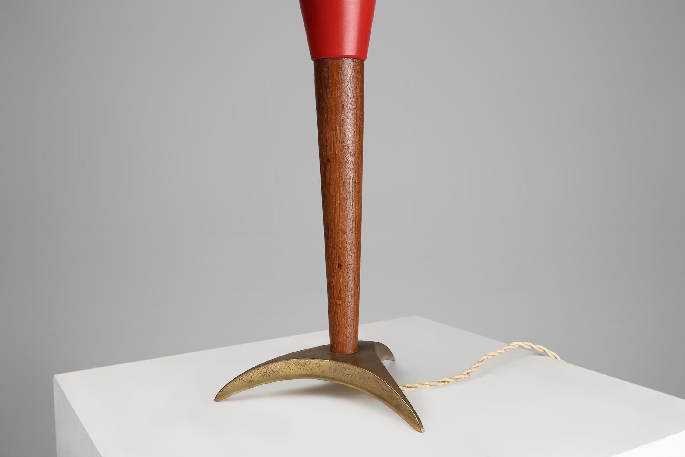 Metal Mid-century fifties red desk lamp in metal, brass and teak wood, France
