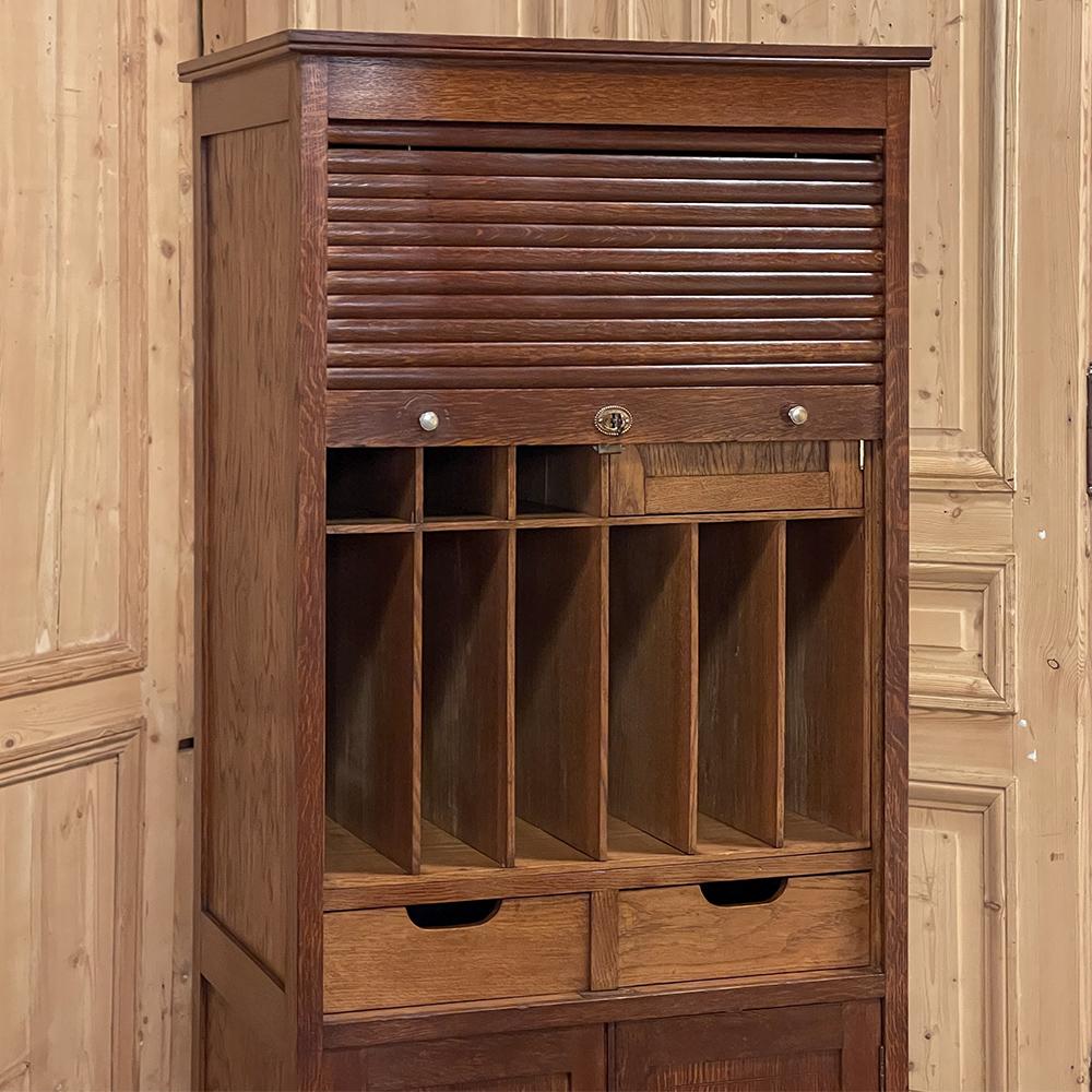 Mid-Century File Cabinet with Roll-Up Tambour Door In Good Condition In Dallas, TX