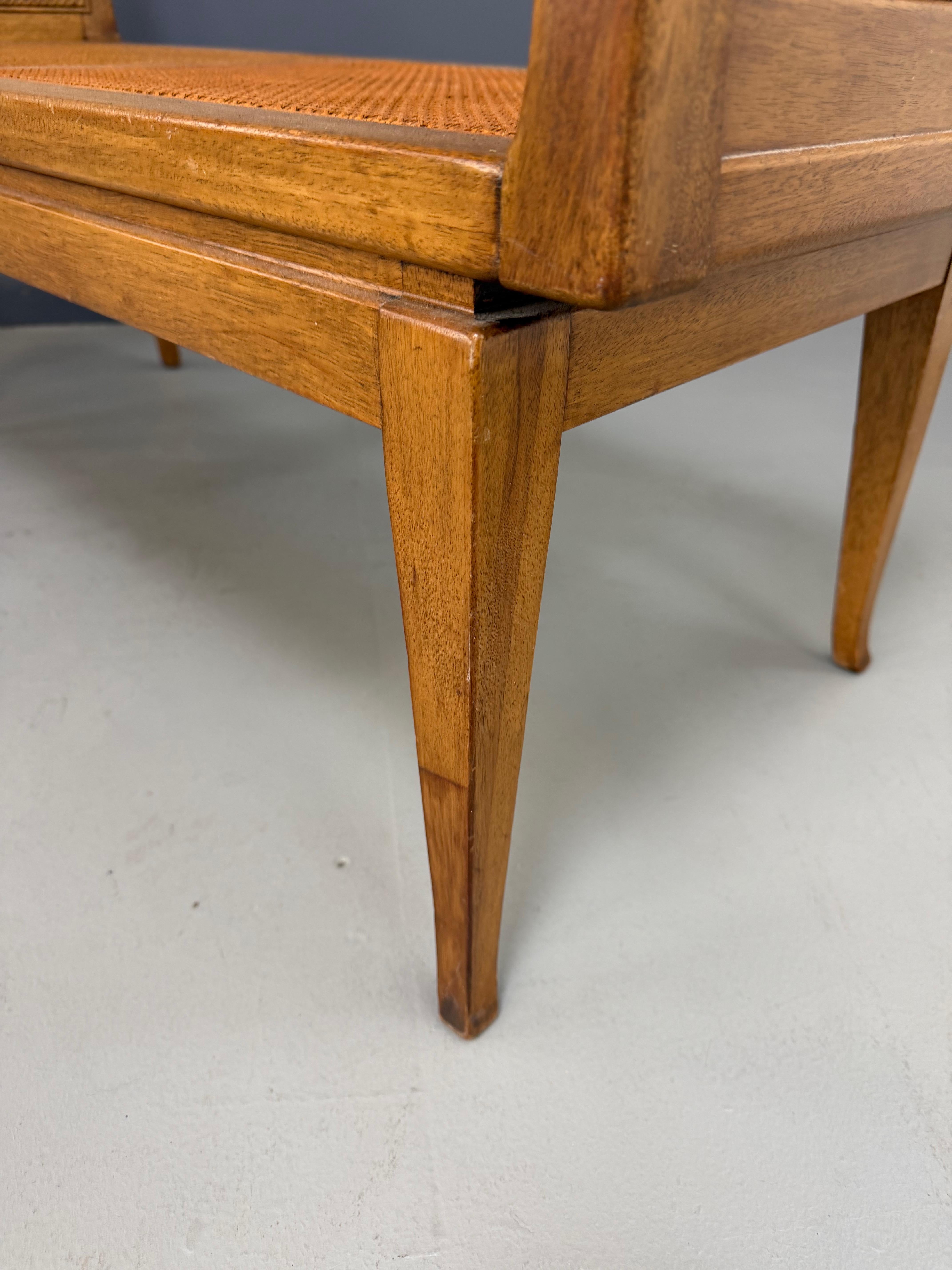 Mid-Century Fine Arts Furniture Cane Bench in Blond Mahogany In Good Condition For Sale In Philadelphia, PA