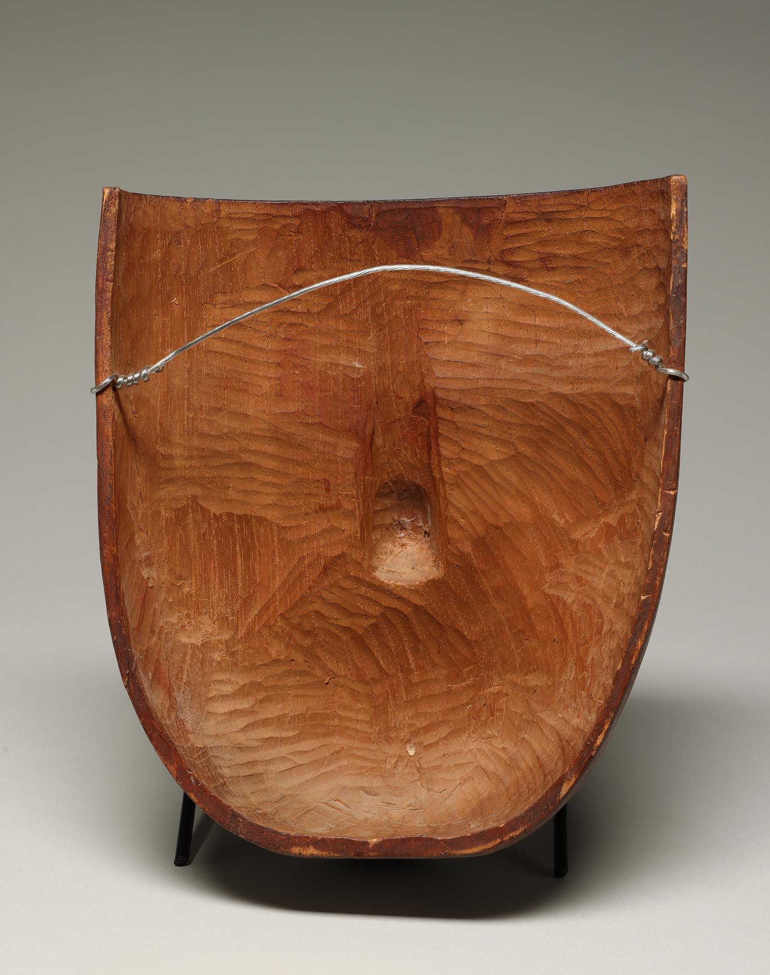 Mid Century fein geschnitzt North West Coast geschnitzt Wood Maske ausdrucksstarke Gesicht im Zustand „Gut“ im Angebot in Point Richmond, CA