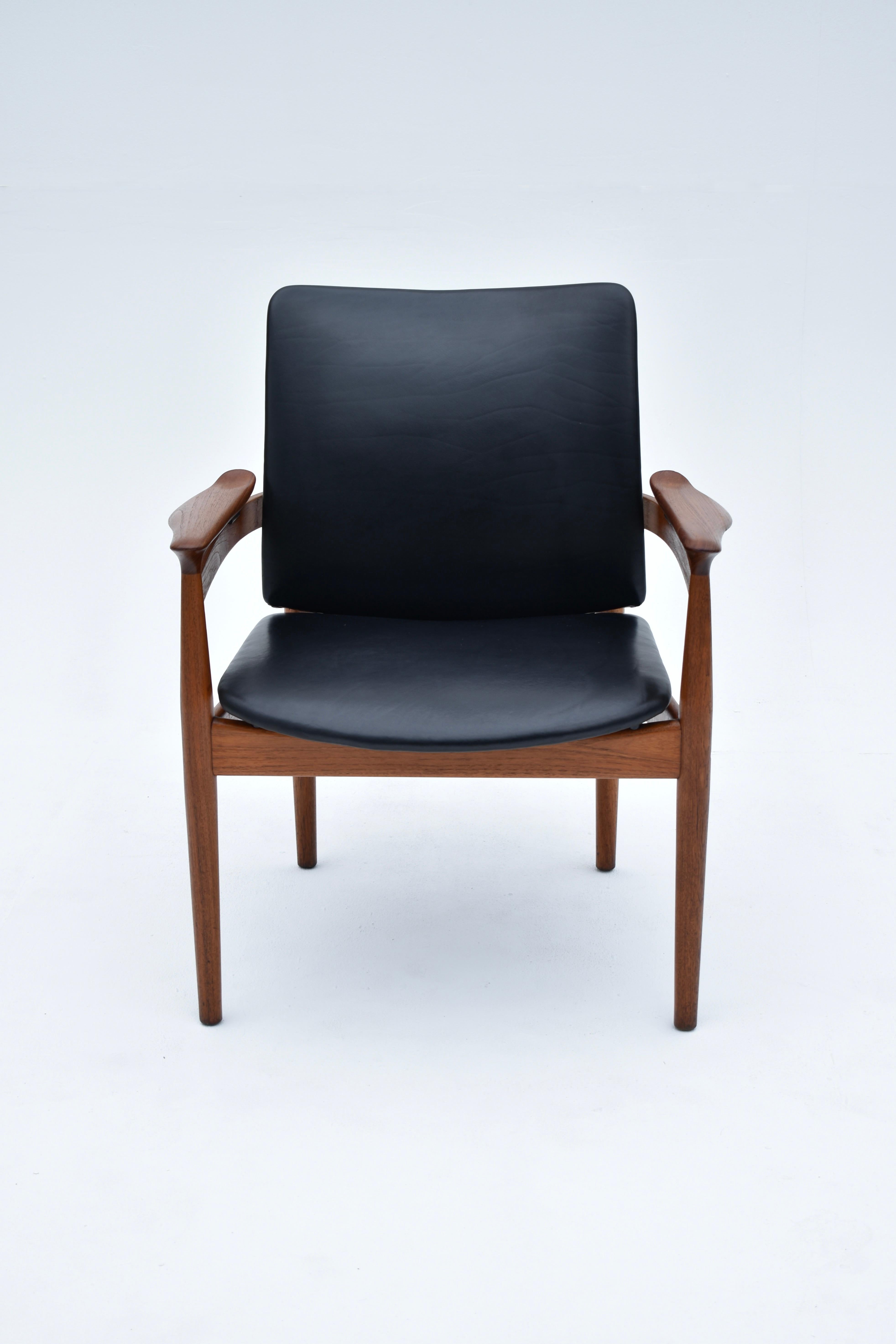 An incredibly rare Model 192 teak & leather chair designed by Finn Juhl in the late 50’s.

Full of sculpture and eccentricities there can be no doubt who the designer of this chair is. It is an absolute triumph and also very comfortable to