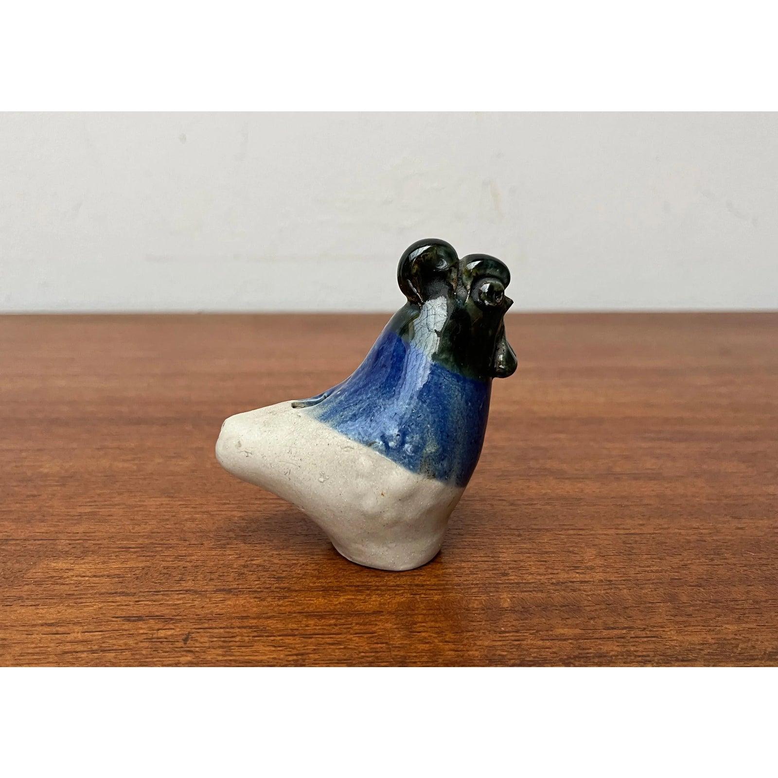 XX secolo Flauto di pollo in ceramica finlandese di metà secolo di Kermansavi Oy, 1960 in vendita