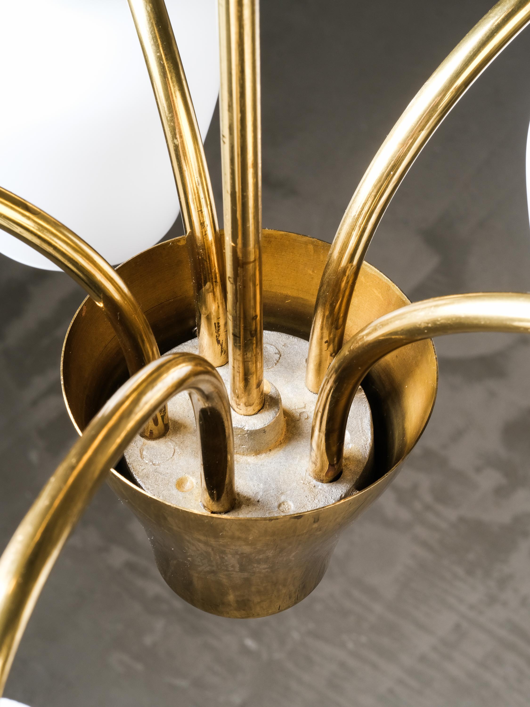 Mid-Century Finnish Chandelier in Brass and Glass, 1950s For Sale 11