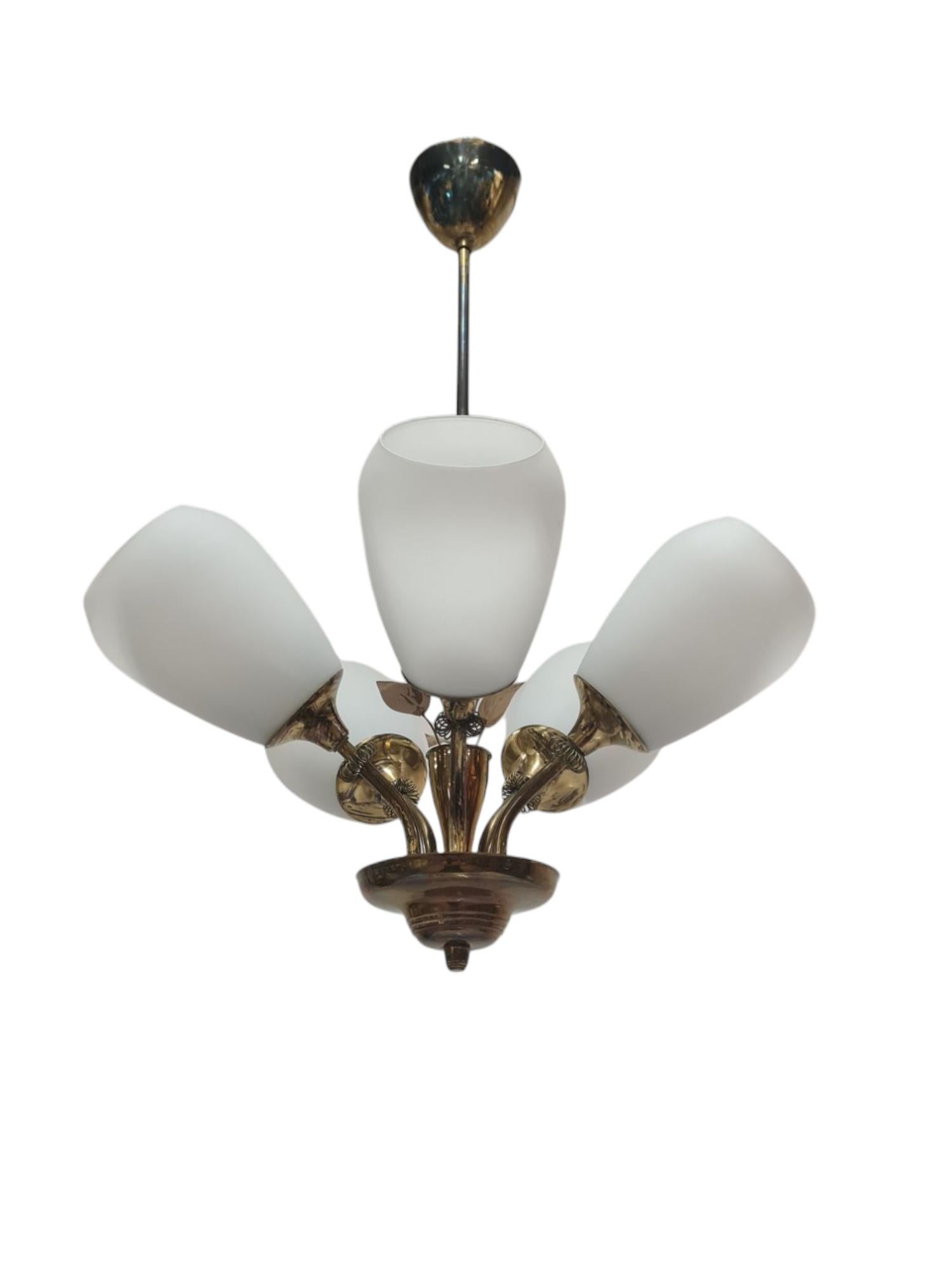 Lampada di design finlandese di metà secolo Model 62-102/5, ottone e vetro, Stockmann, anni '50 in vendita 2