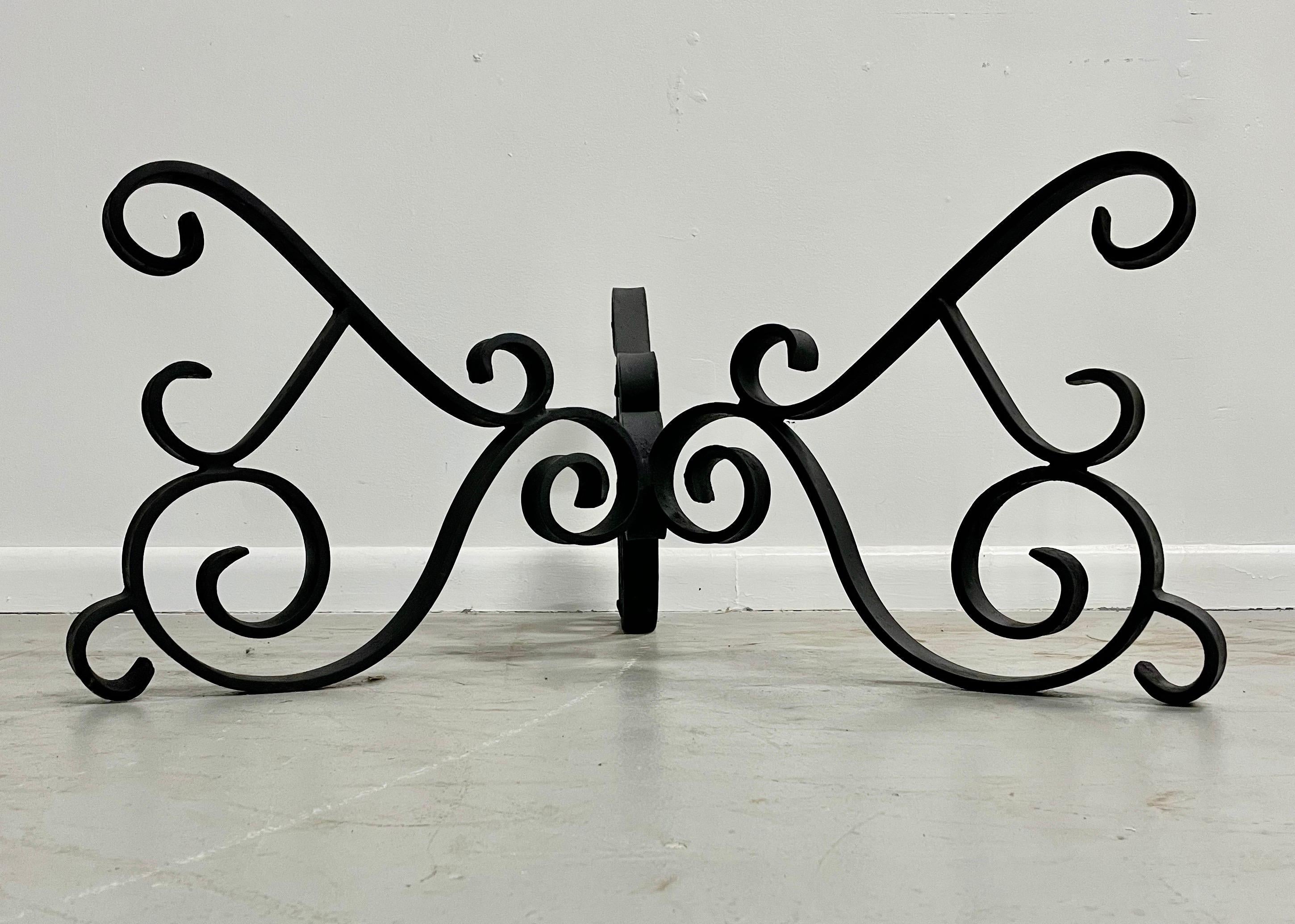 Mid Century Flamboyant French Iron Round Scroll Cocktail or Coffee Table In Good Condition In Philadelphia, PA