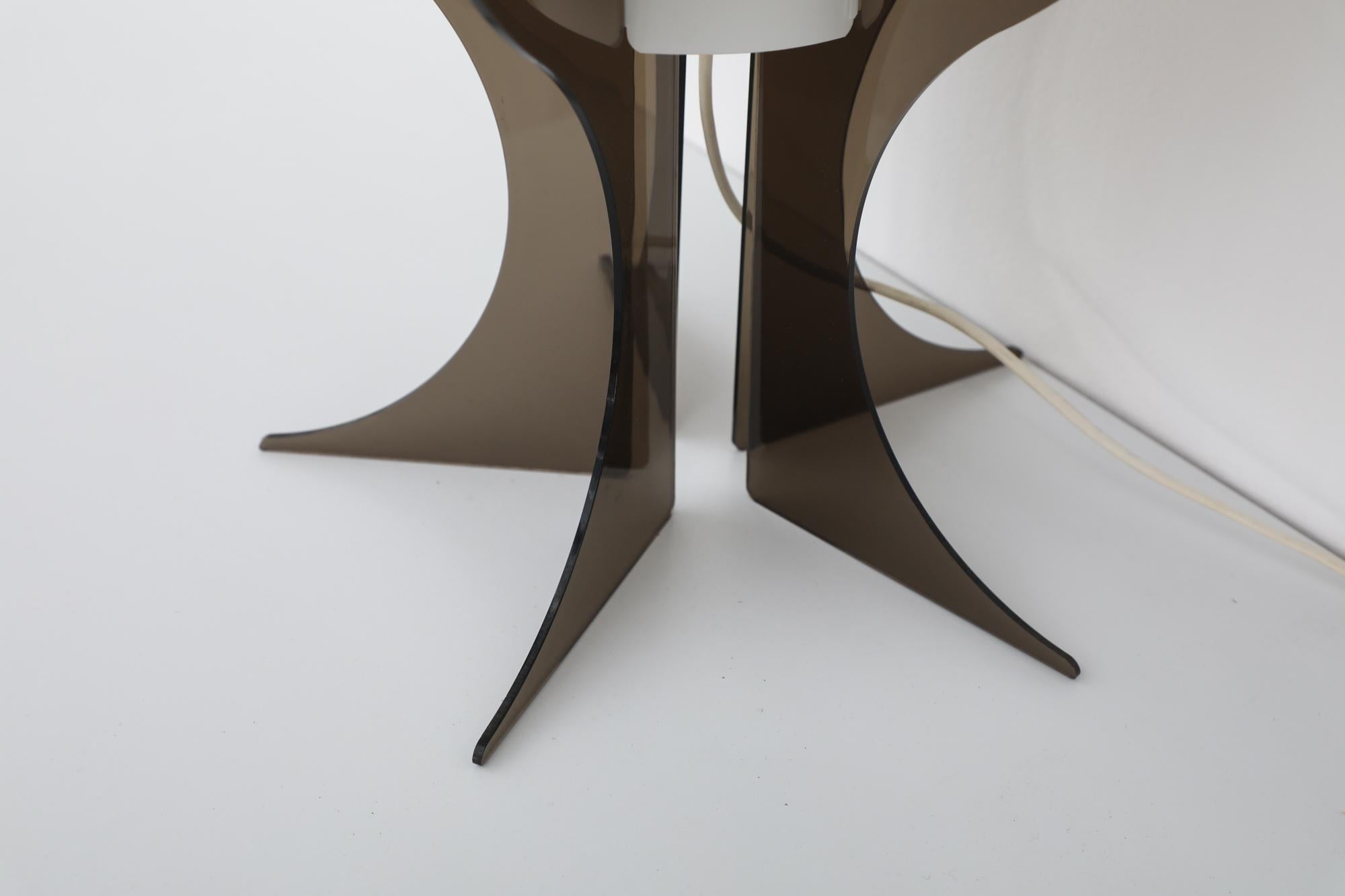 Lampe de table en acrylique Brylle and Preben Jacobsen, années 1960 en vente 4