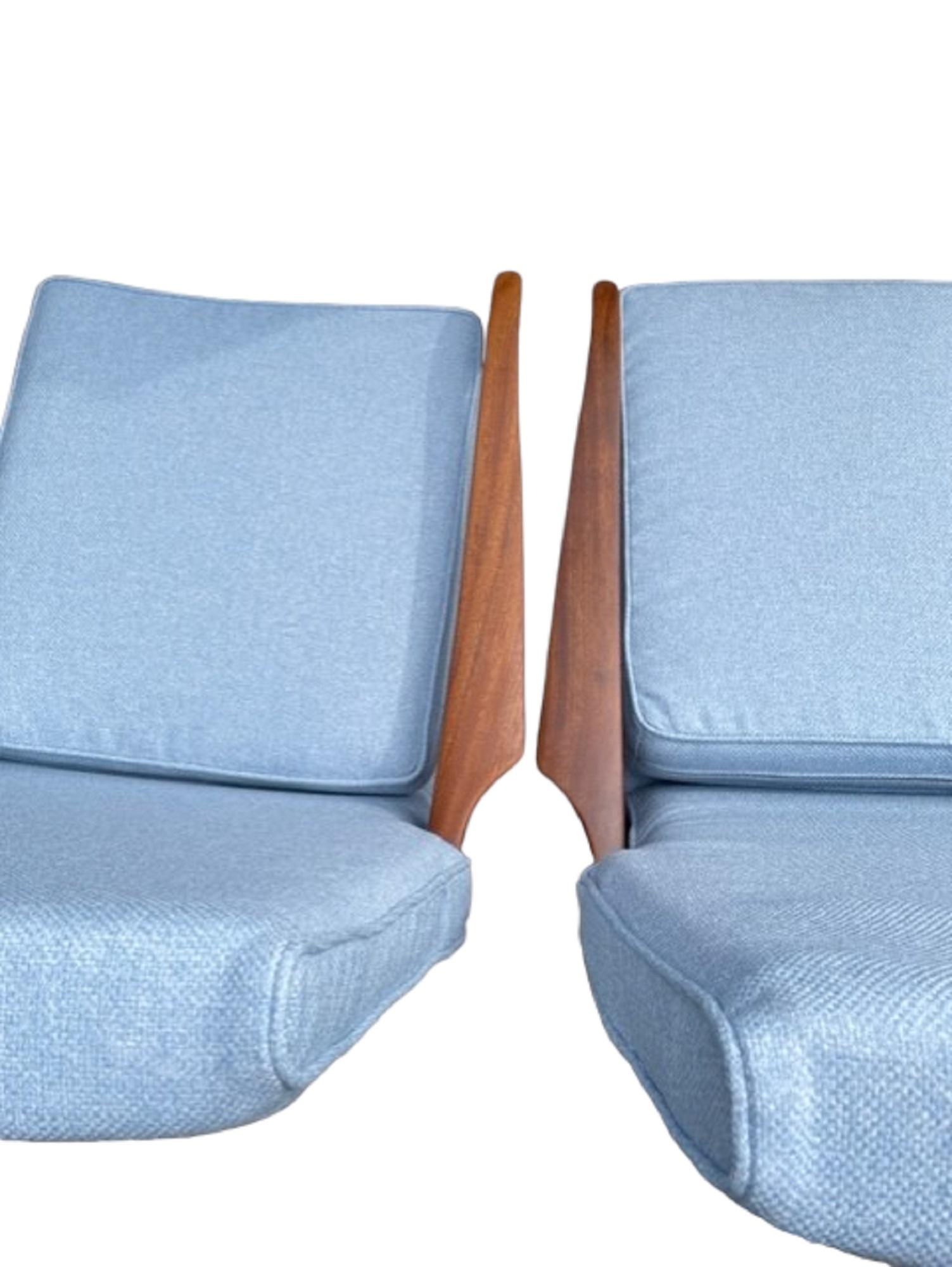 Mid-century Fler Armchairs by Fred Lowen For Sale 5