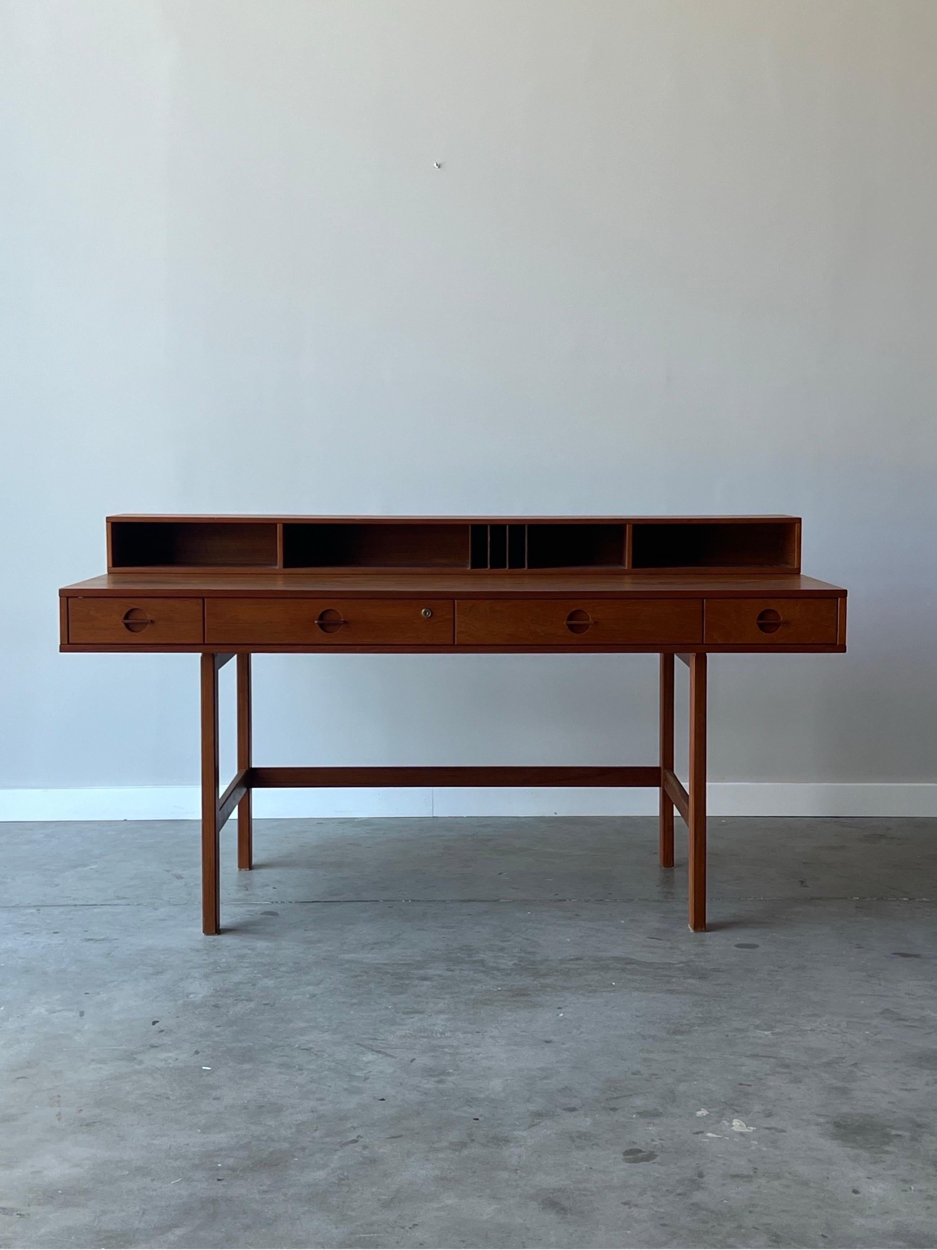 Mid-Century Flip-Top Executive Desk by Peter Løvig Nielsen In Good Condition In Raleigh, NC
