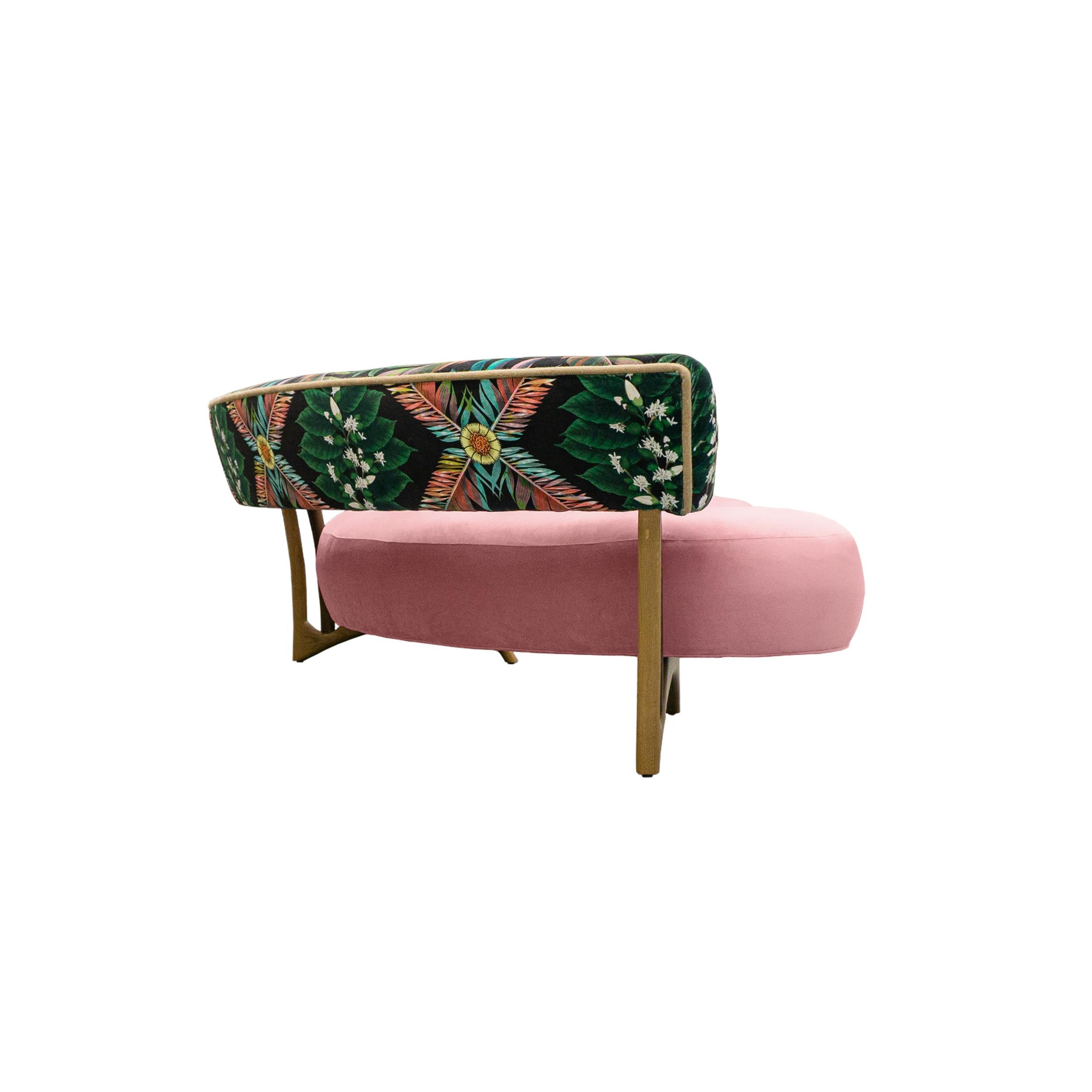 Schwebendes, geschwungenes Sofa aus der Jahrhundertmitte mit bedrucktem Samt und Jutebesatz (Handgefertigt) im Angebot
