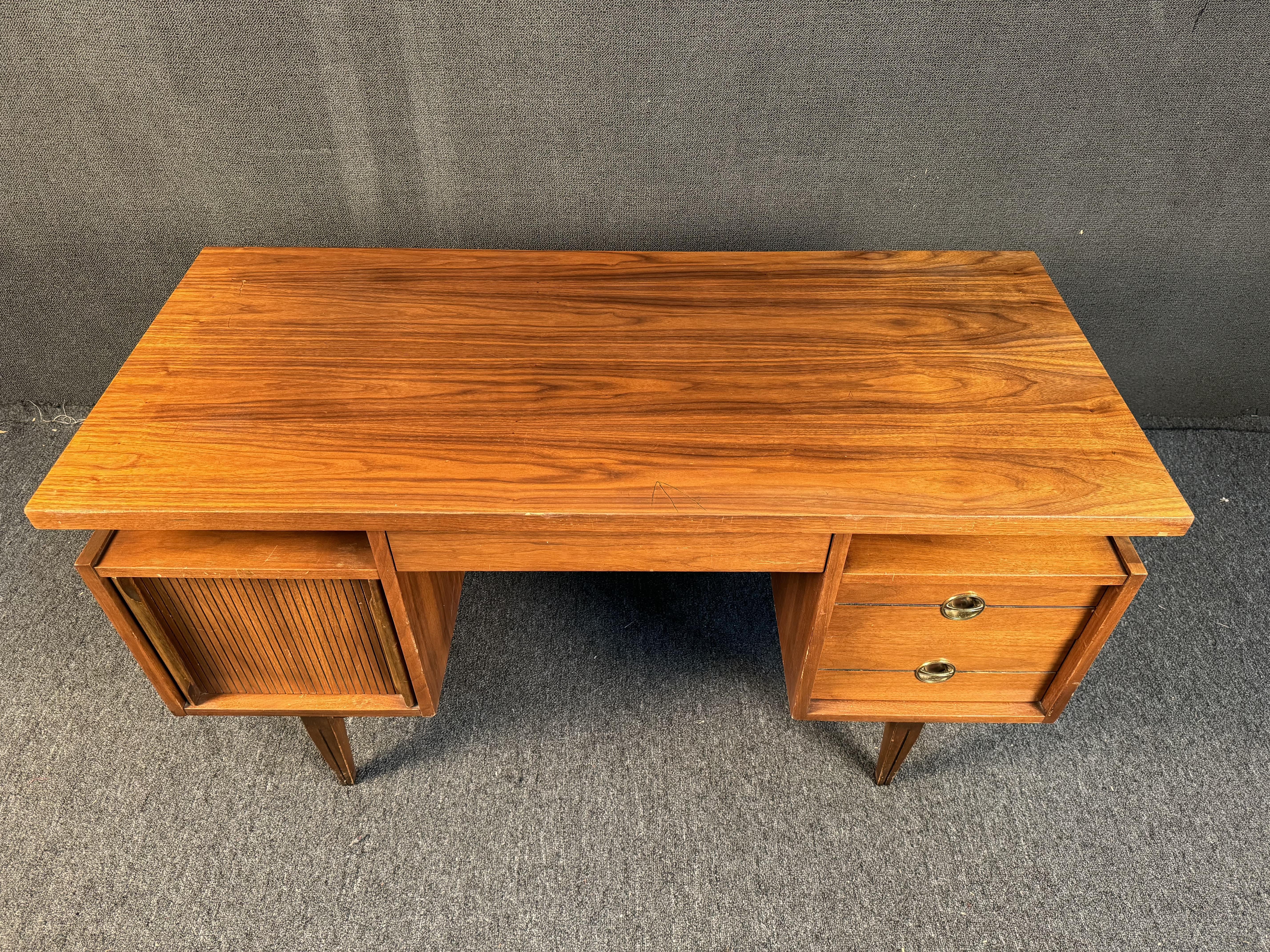 Mid-Century Modern Mid-Century Floating Walnut Desk by Hooker Furniture For Sale