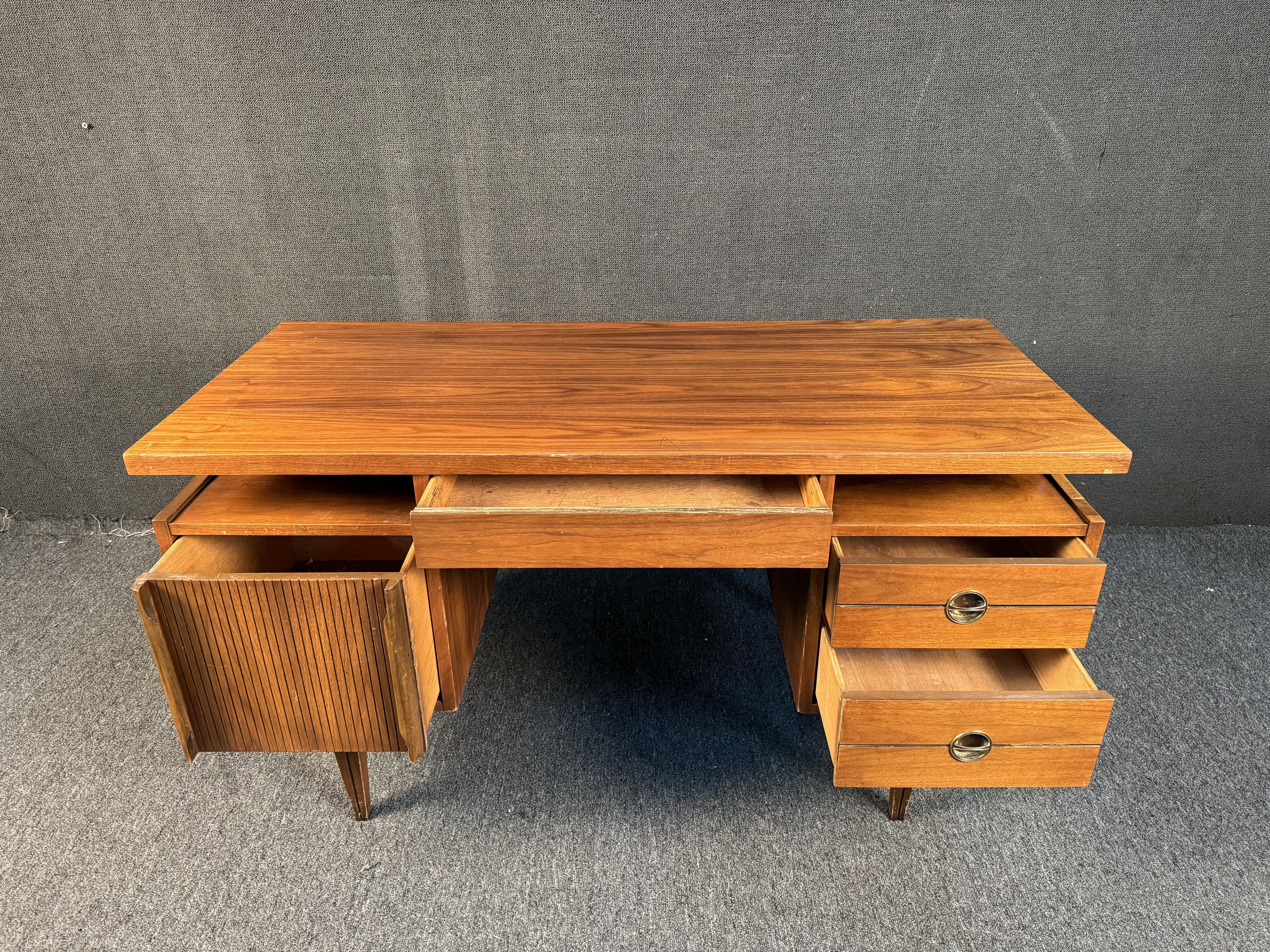 20th Century Mid-Century Floating Walnut Desk by Hooker Furniture For Sale