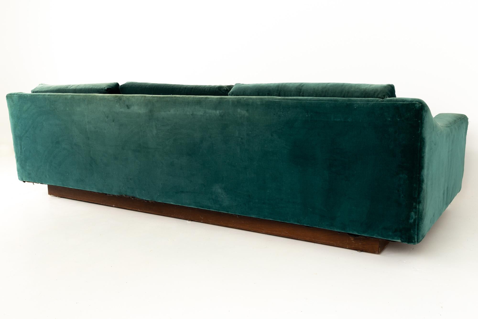 Mid Century Floating Walnut Plinth Base Sofa  In Good Condition In Countryside, IL