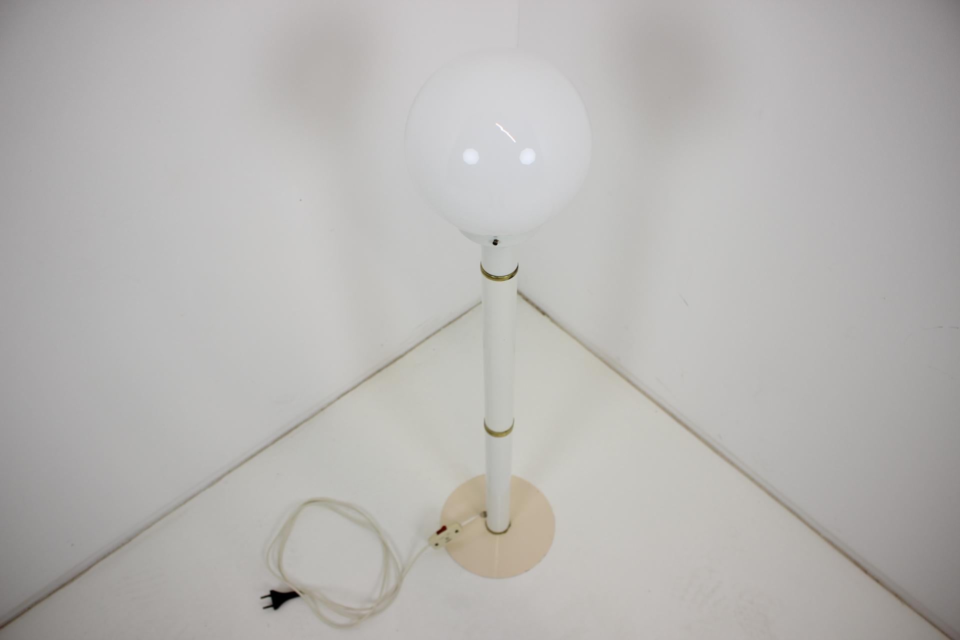 Mid-Century Modern Mid-Century Floor Lamp, 1970's For Sale