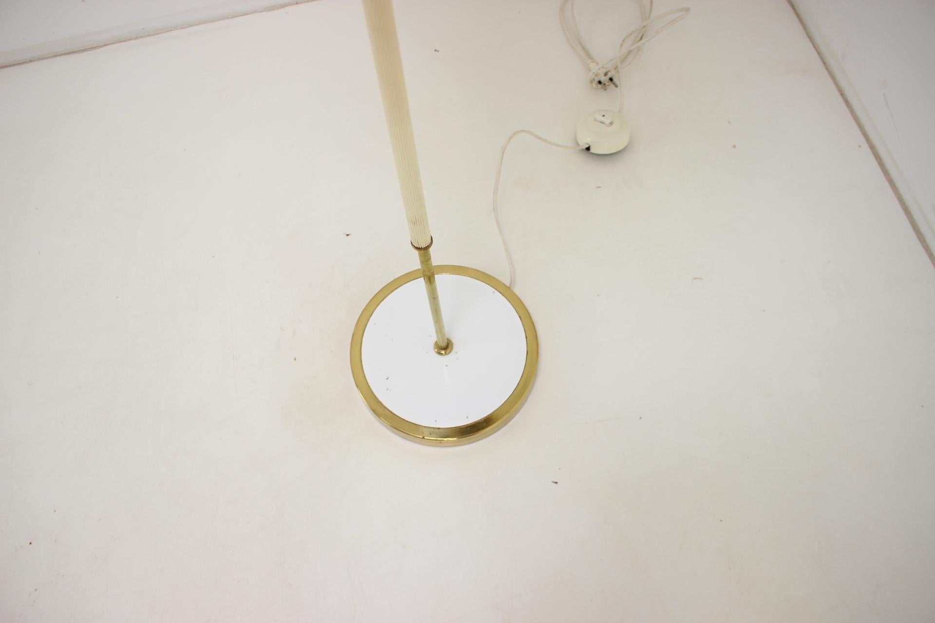 Mid-Century Floor Lamp, 1970s / Germany In Good Condition For Sale In Praha, CZ