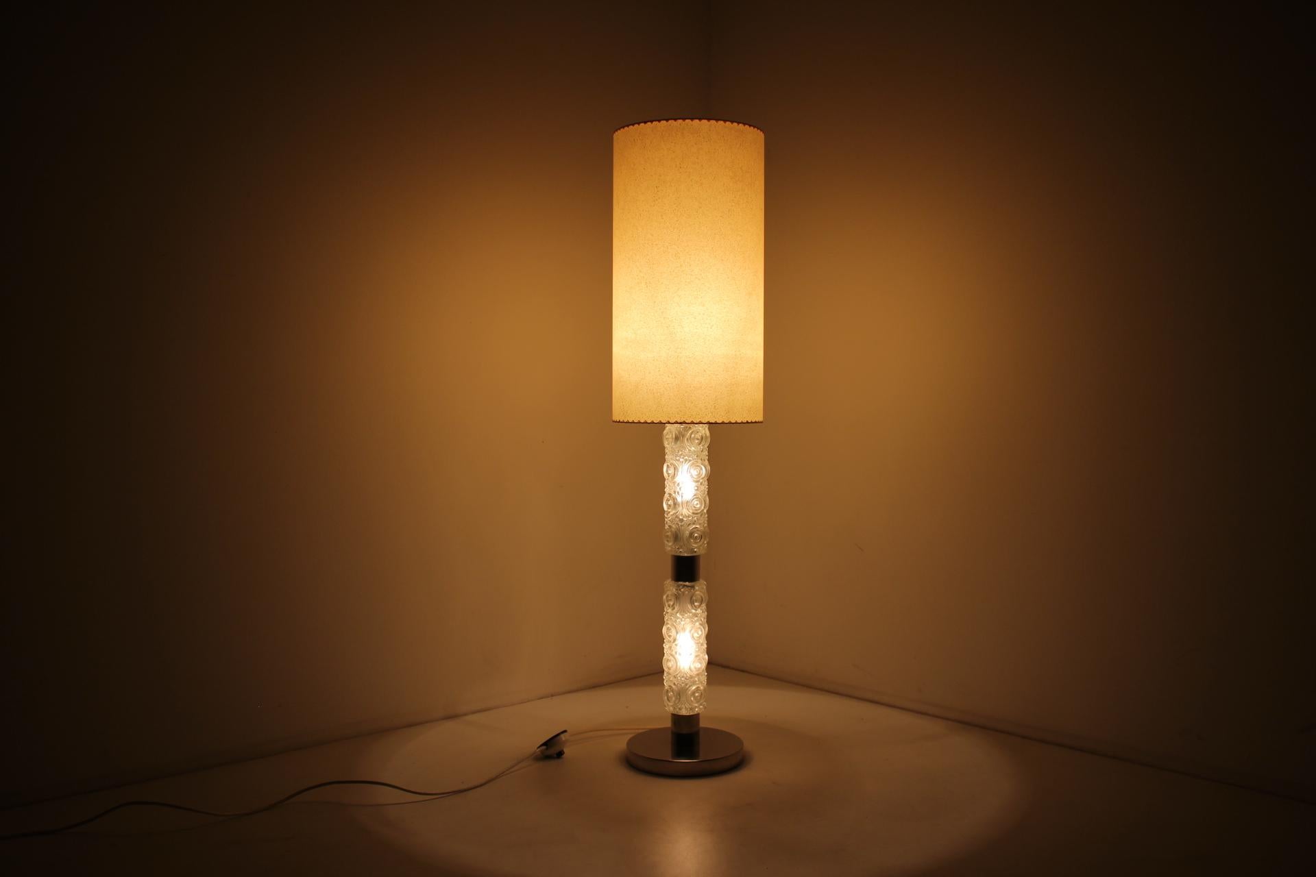 Lampadaire du milieu du siècle, 1970 / Allemagne en vente 1