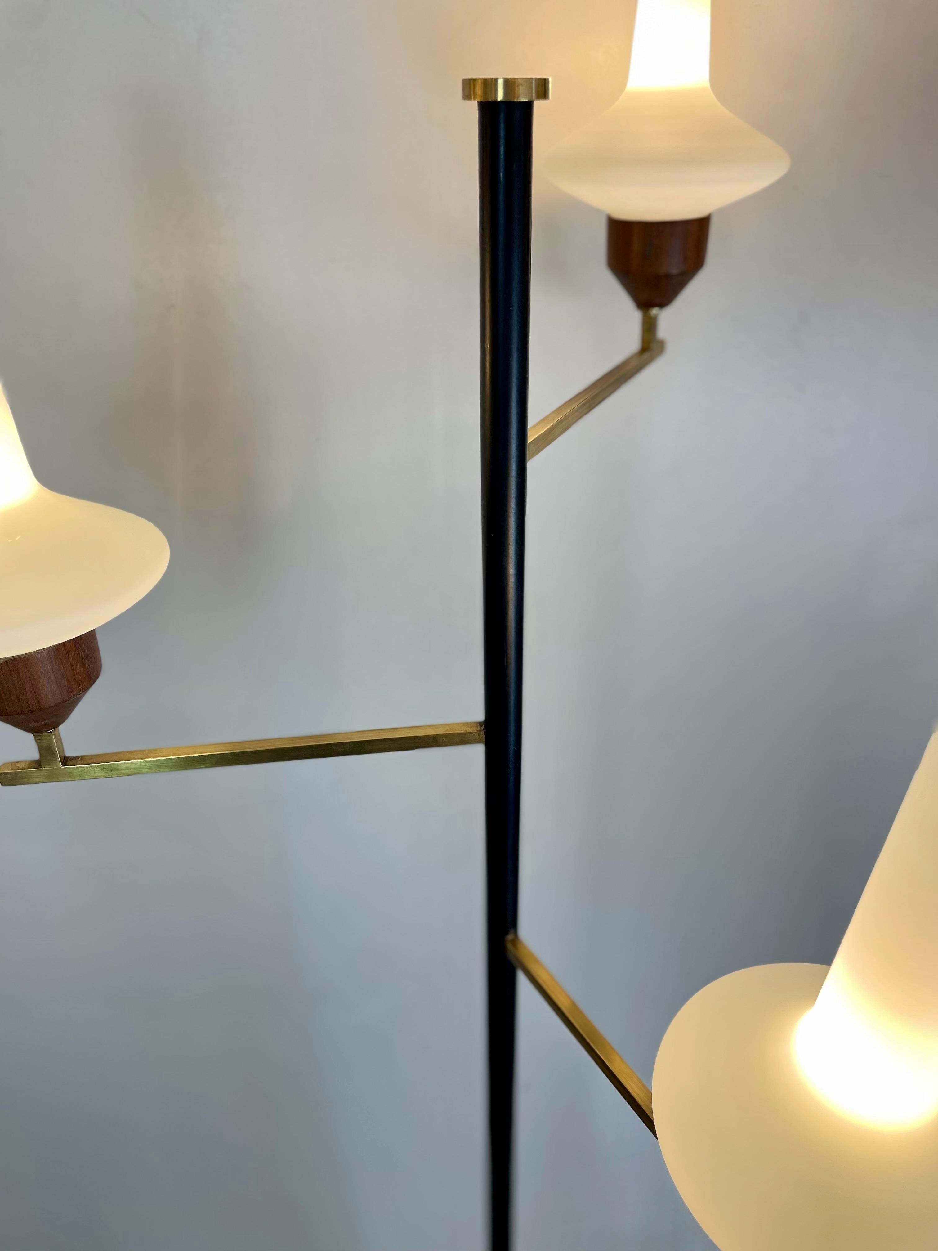 Lampadaire Mid-Century att. À Stilnovo, années 1950 en vente 7