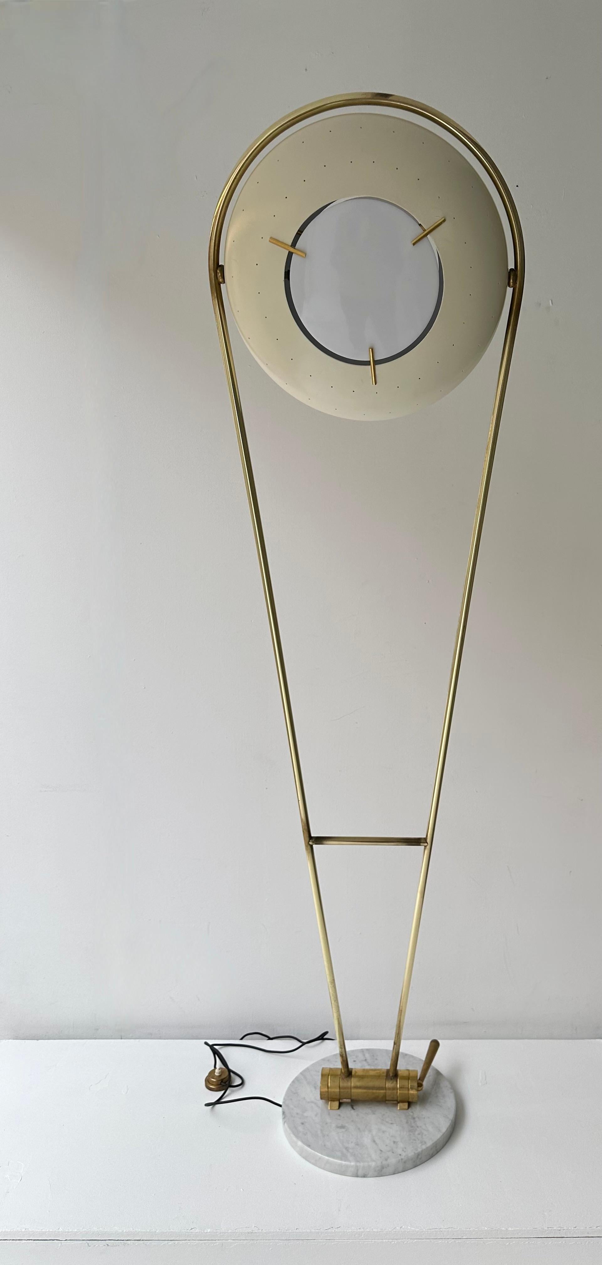 Stehlampe aus Messing und Metall aus der Mitte des Jahrhunderts von Angelo Lelii für Arredoluce, Italien, 1950er Jahre im Angebot 8