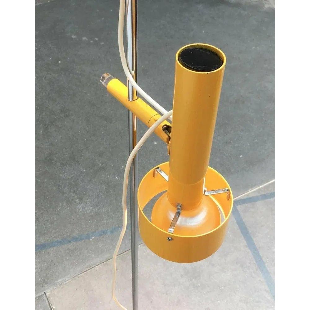 Mid-Century moderno Lampada da terra di metà secolo di Edi Franz per Swisslamps International, anni '60 in vendita