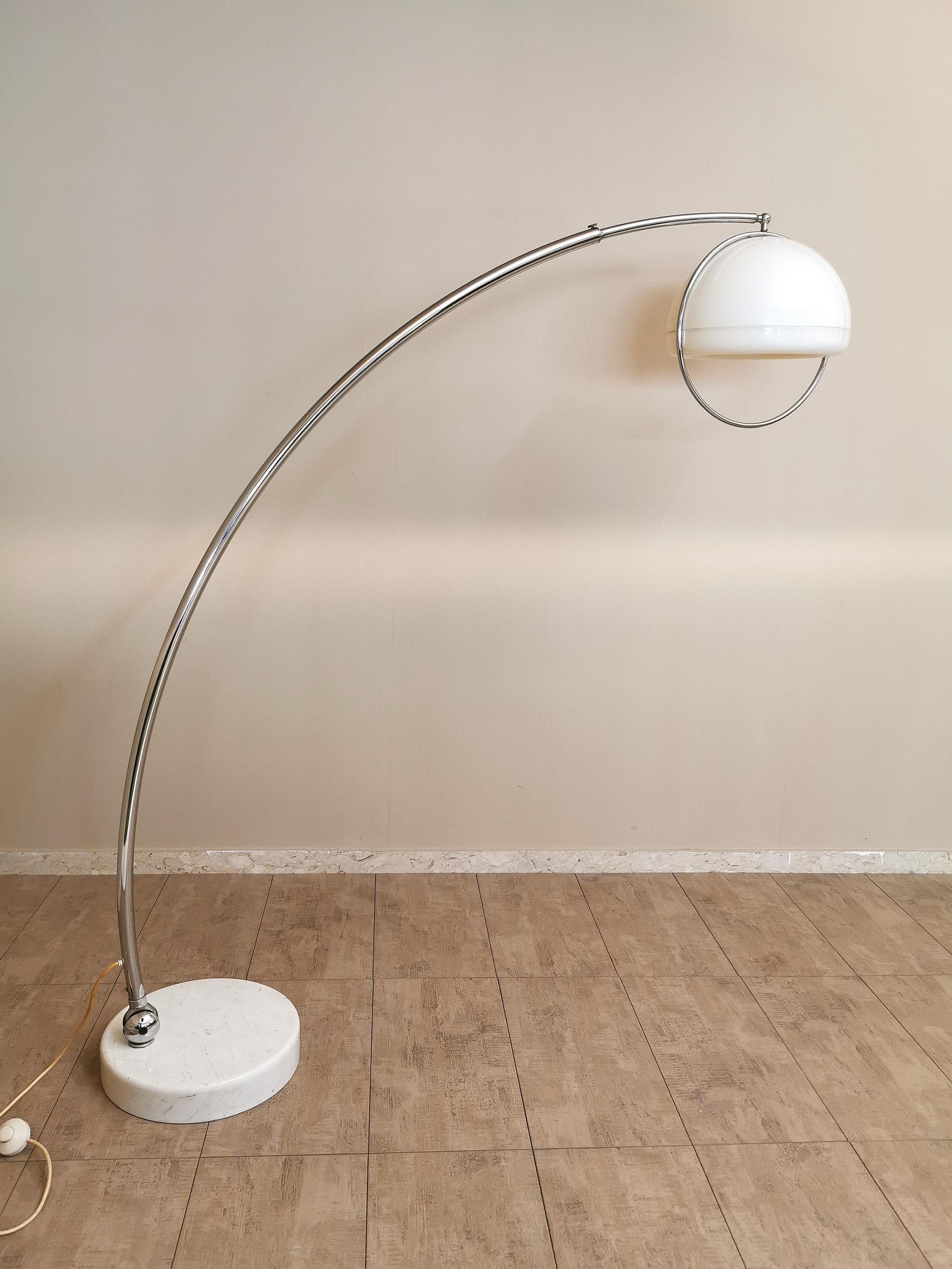 Mid-20th Century Midcentury Floor Lamp Goffredo Reggiani Chromed Metal Plexiglass Marble 1960s For Sale