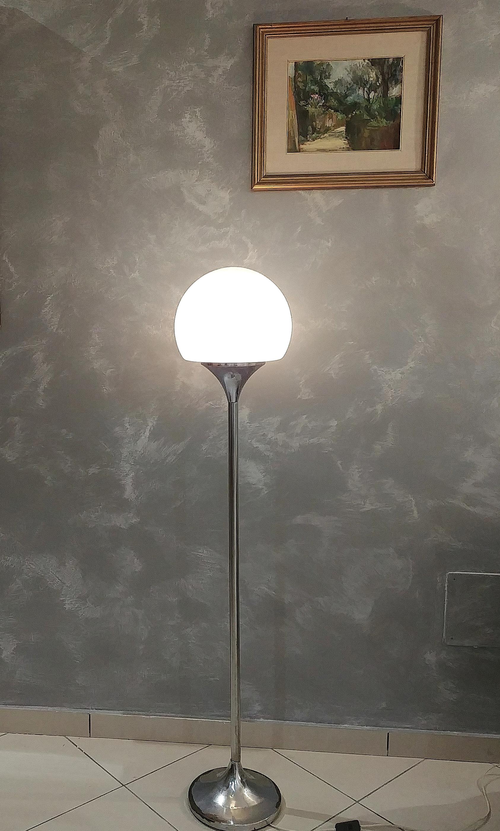 MidCentury Floor Lamp by Goffredo Reggiani White Glass Metal Aluminum 1970s  1