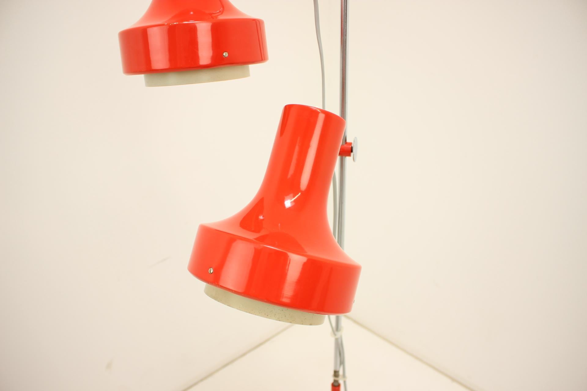 Lampada da terra di metà secolo di Josef Hurka per Napako, anni '60, Cecoslovacchia in vendita 5