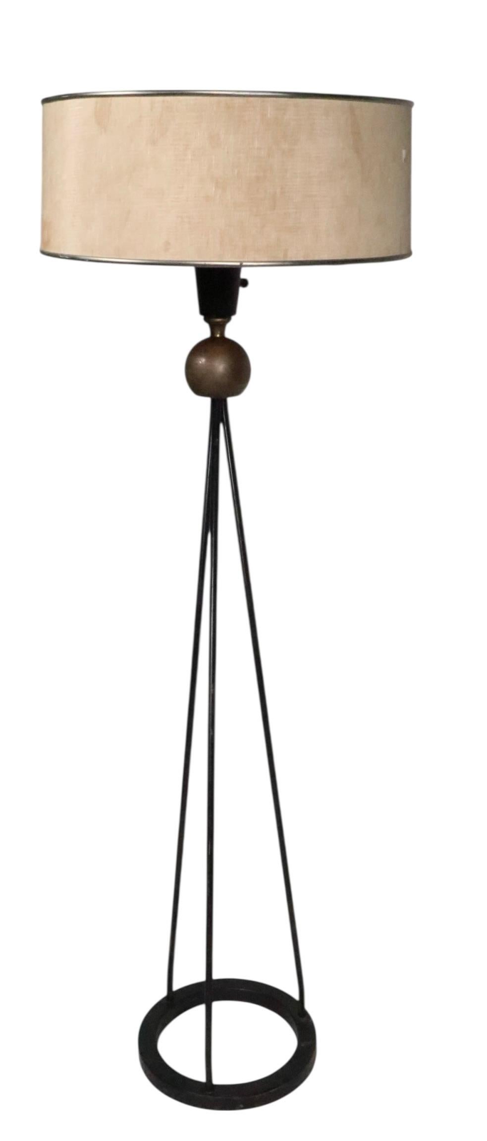 Mid Century Floor Lamp by Robert Bulmore c. 1950's For Sale 3