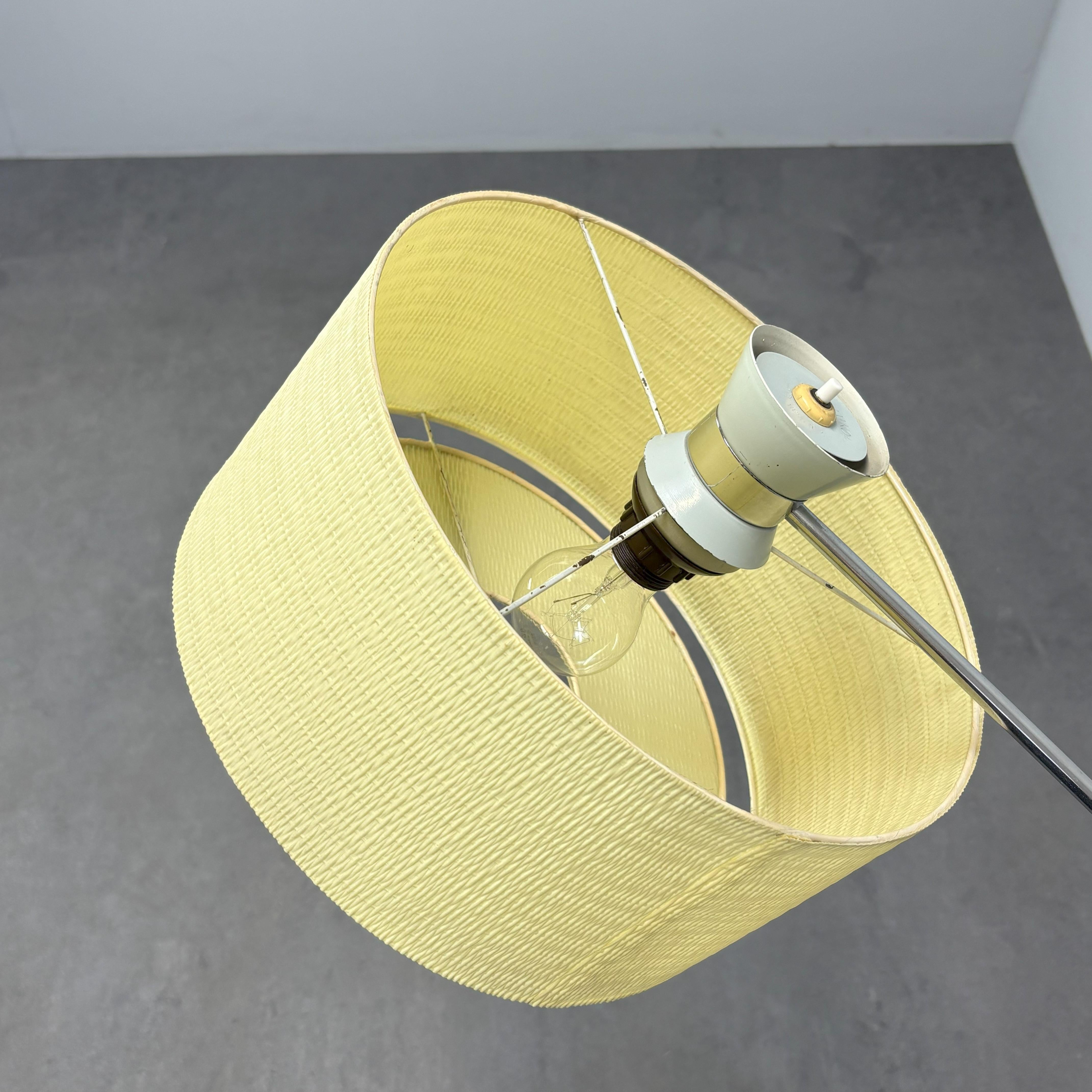 Métal Lampadaire du milieu du siècle par Zukov, années 1960, Tchécoslovaquie en vente