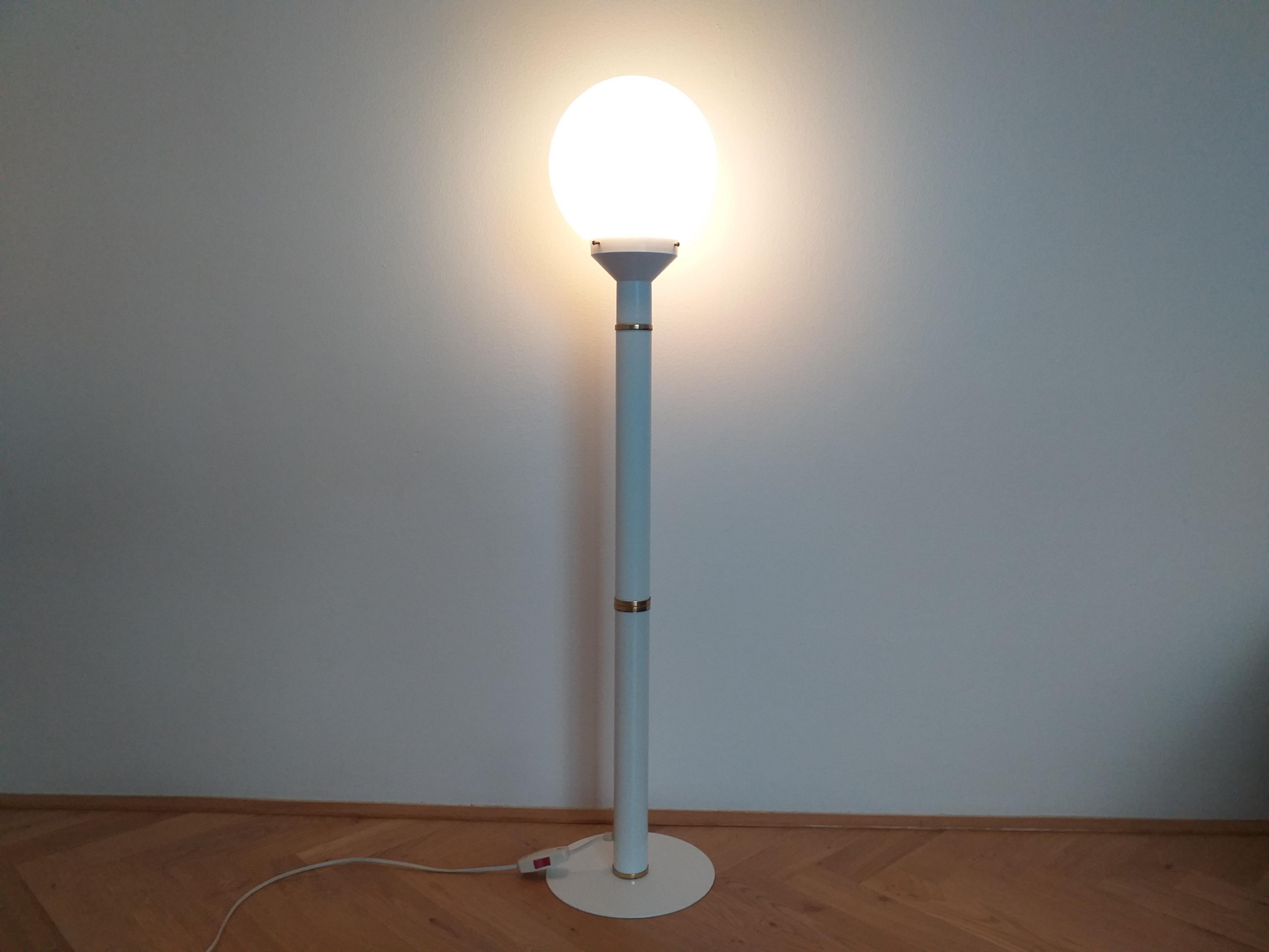 Midcentury Floor Lamp, Design, Germany, 1970s In Good Condition For Sale In Praha, CZ