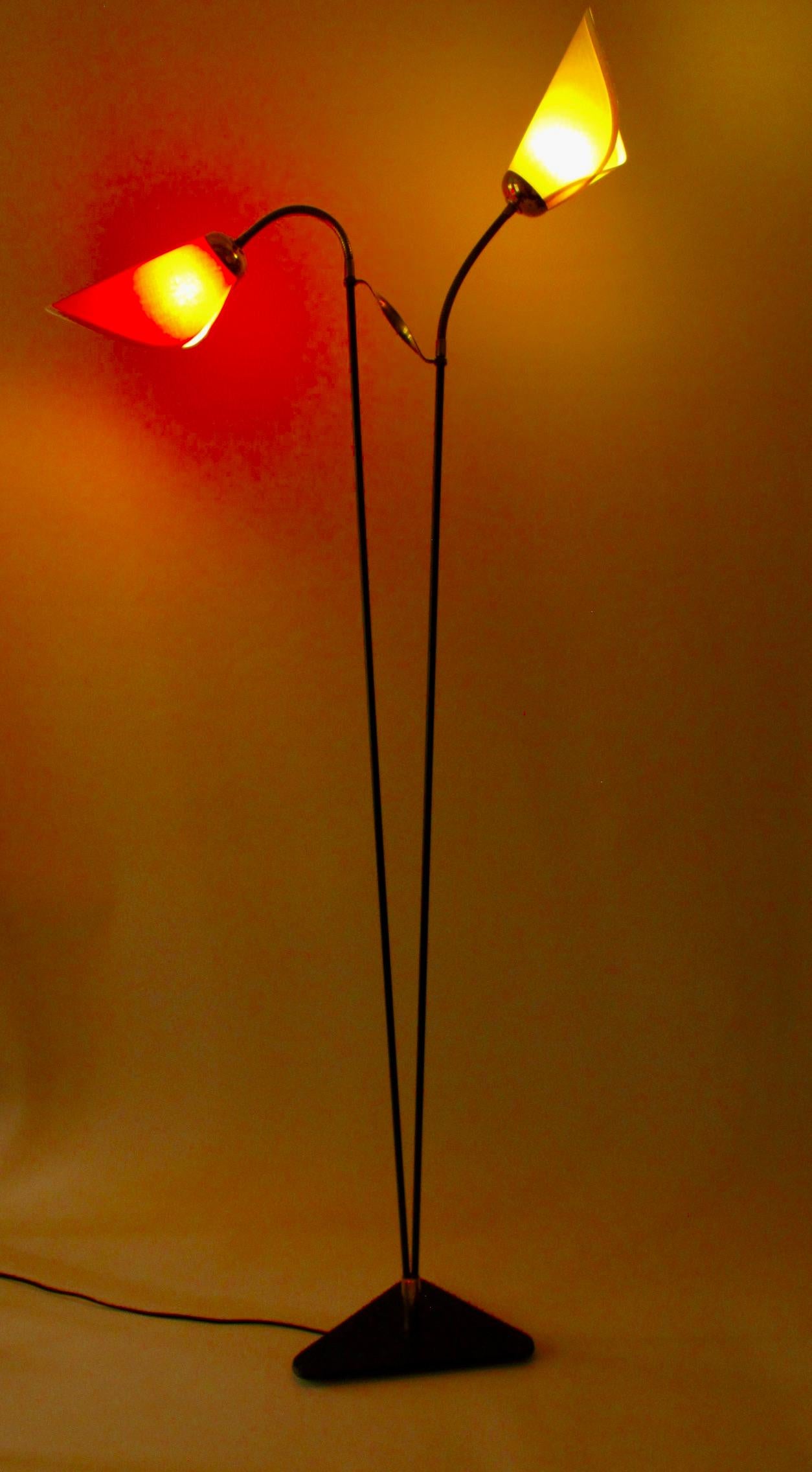 Mid-century Floor Lamp from Italy with Two Shades mounted on flexible arms For Sale 8
