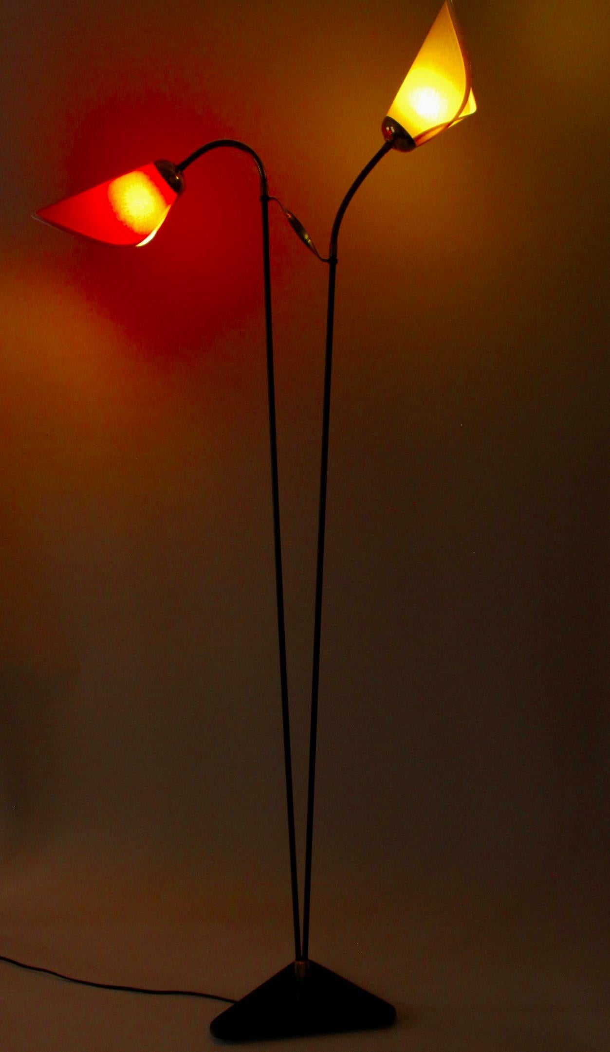 Mid-century Floor Lamp from Italy with Two Shades mounted on flexible arms For Sale 9