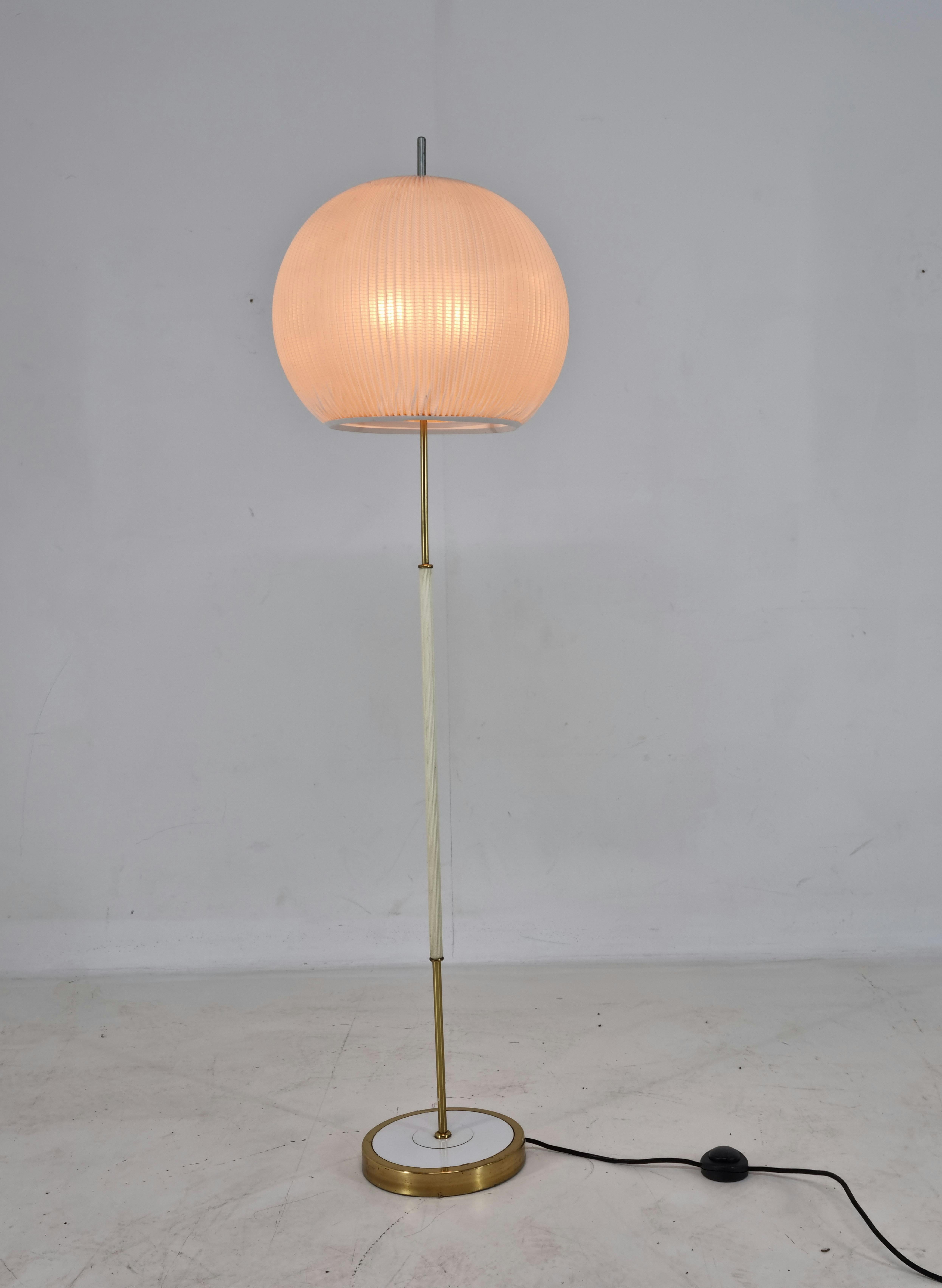 Mid Century Floor Lamp, Germany, 1970s For Sale 4