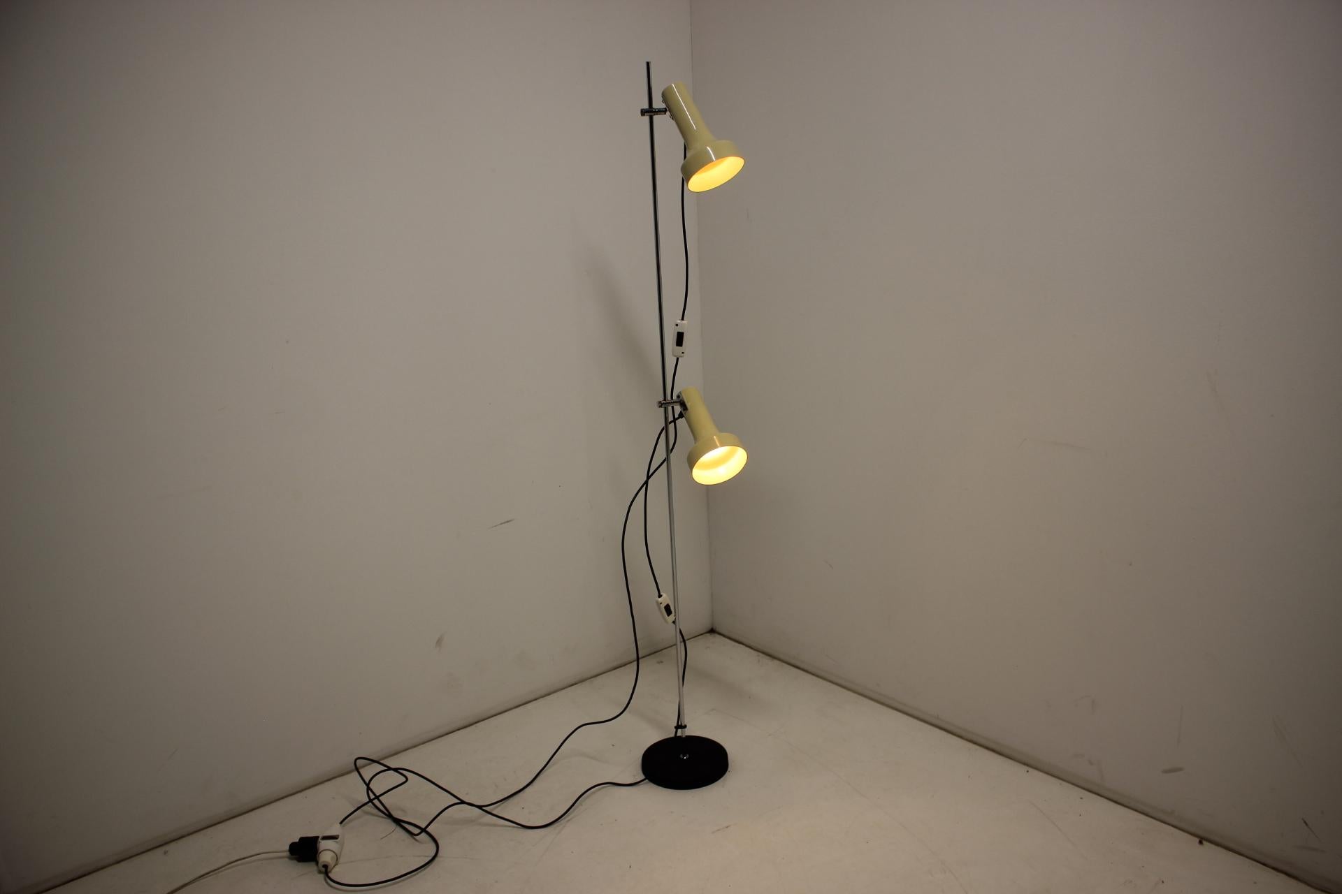 Mid-Century Floor Lamp, Germany, 1970s For Sale 4