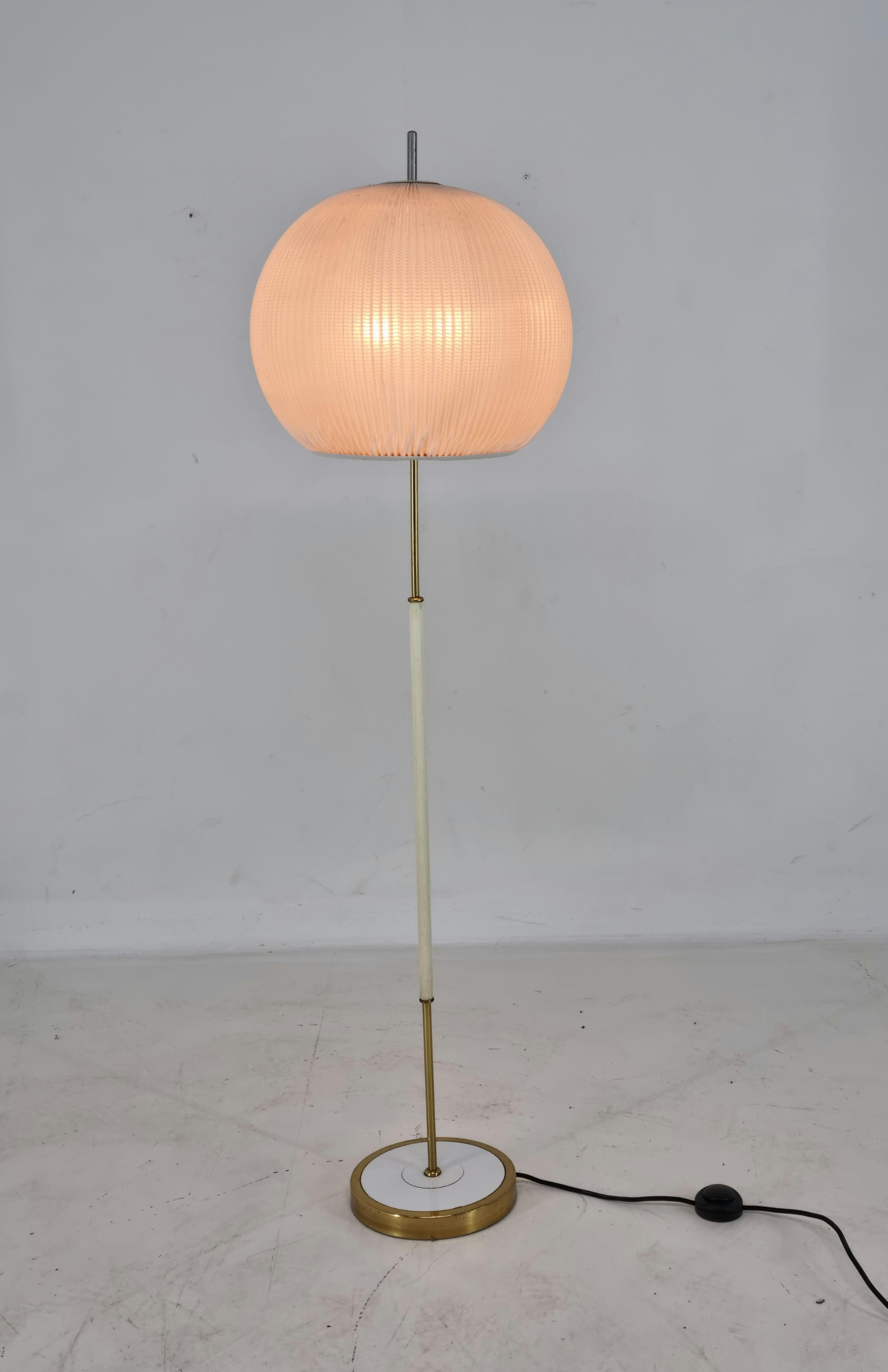 Mid Century Floor Lamp, Germany, 1970s For Sale 3