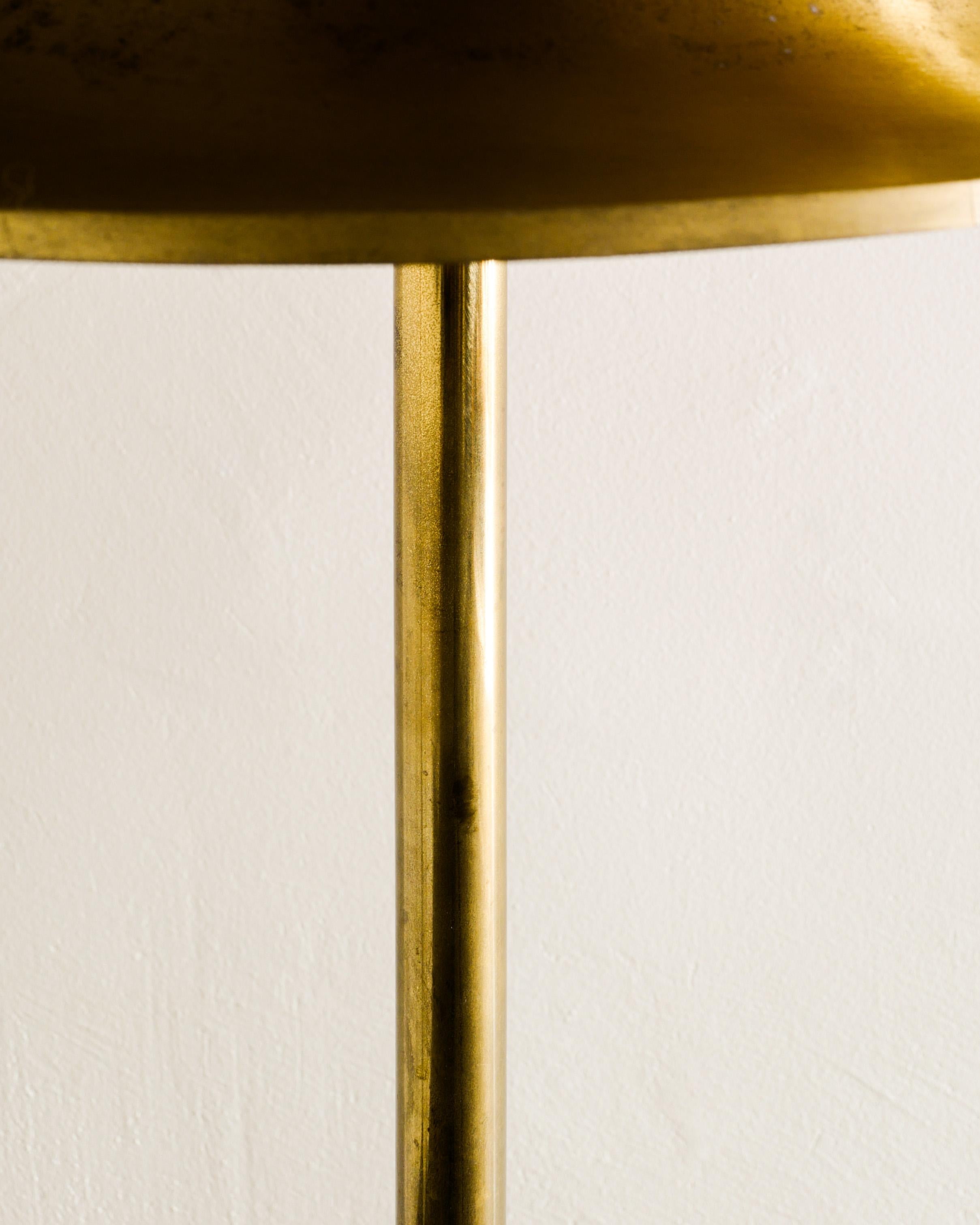  Mid Century Floor Lamp in Brass by Kai Ruokonen Produced by Orno Finland, 1970s In Good Condition In Stockholm, SE