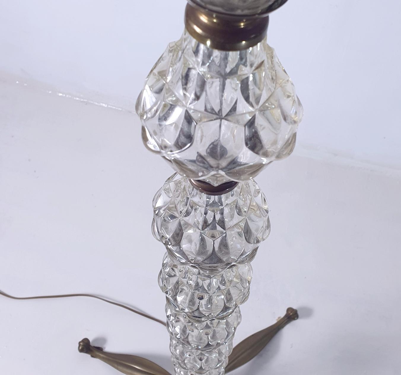 Stehlampe aus Glas und Messing aus der Mitte des Jahrhunderts, Italien (20. Jahrhundert) im Angebot