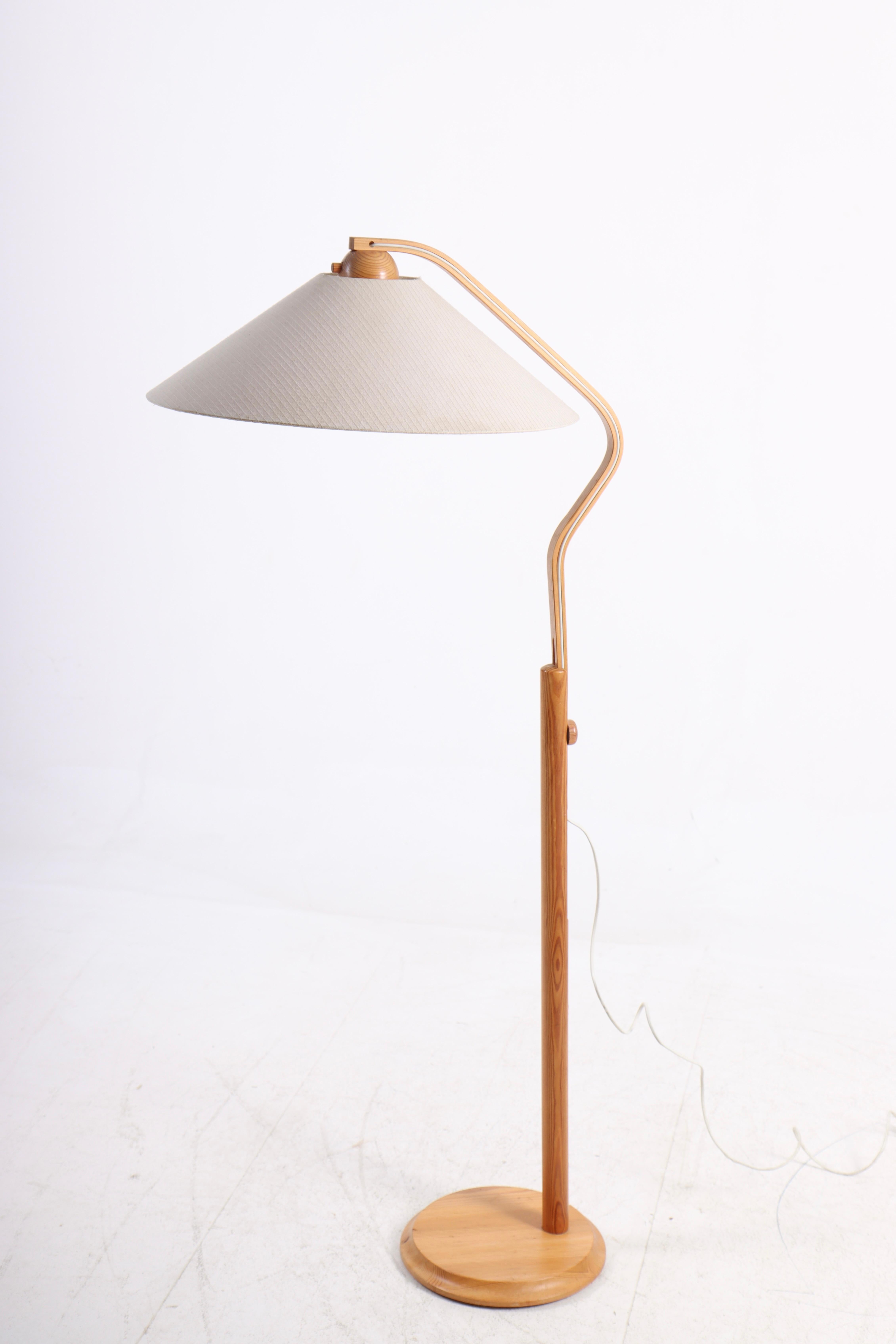 Mid-20th Century Mid-Century Floor Lamp in Pine, Made in Denmark, 1960s For Sale