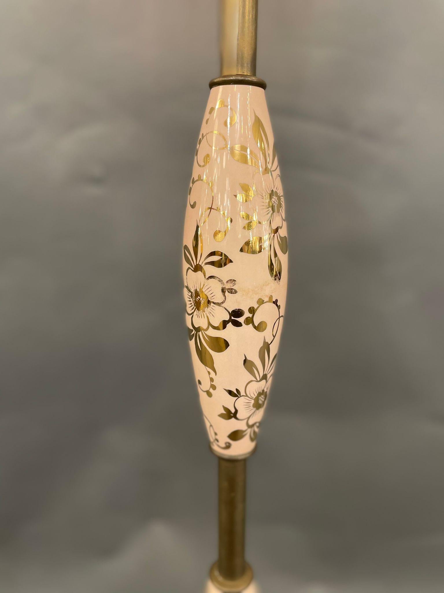 Mid-Century Floor Lamp in Pink Ceramic, Italy, 1950s In Good Condition For Sale In London, GB